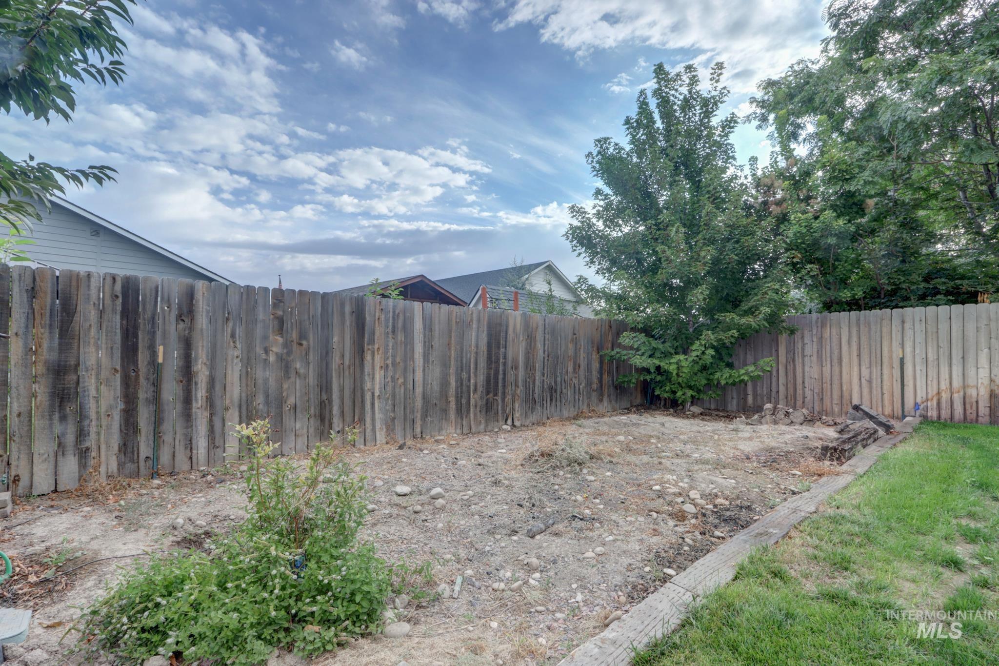 1434 Peregrine Drive Property Photo 33