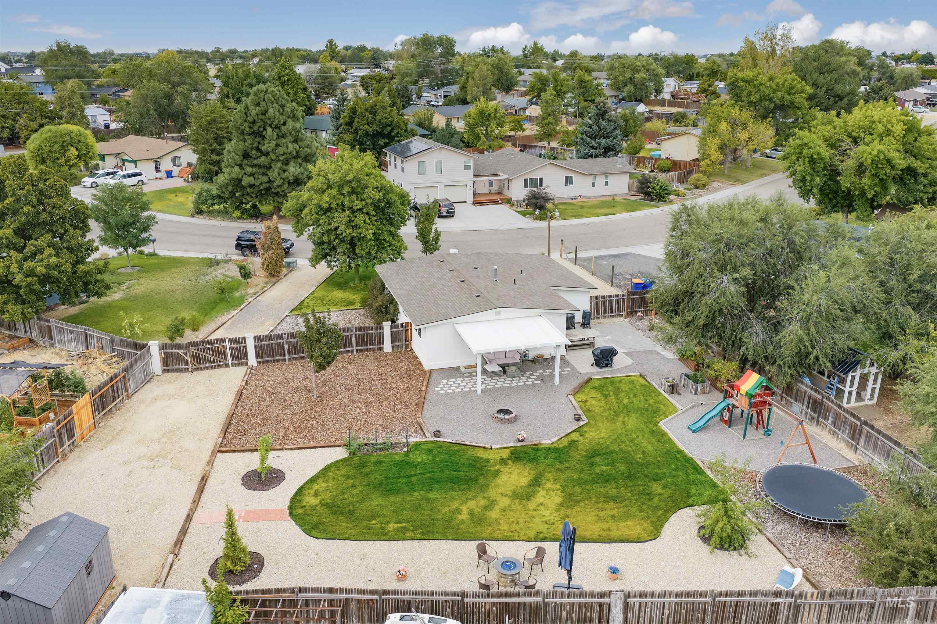 10563 W Silver Fox Dr Property Photo 1
