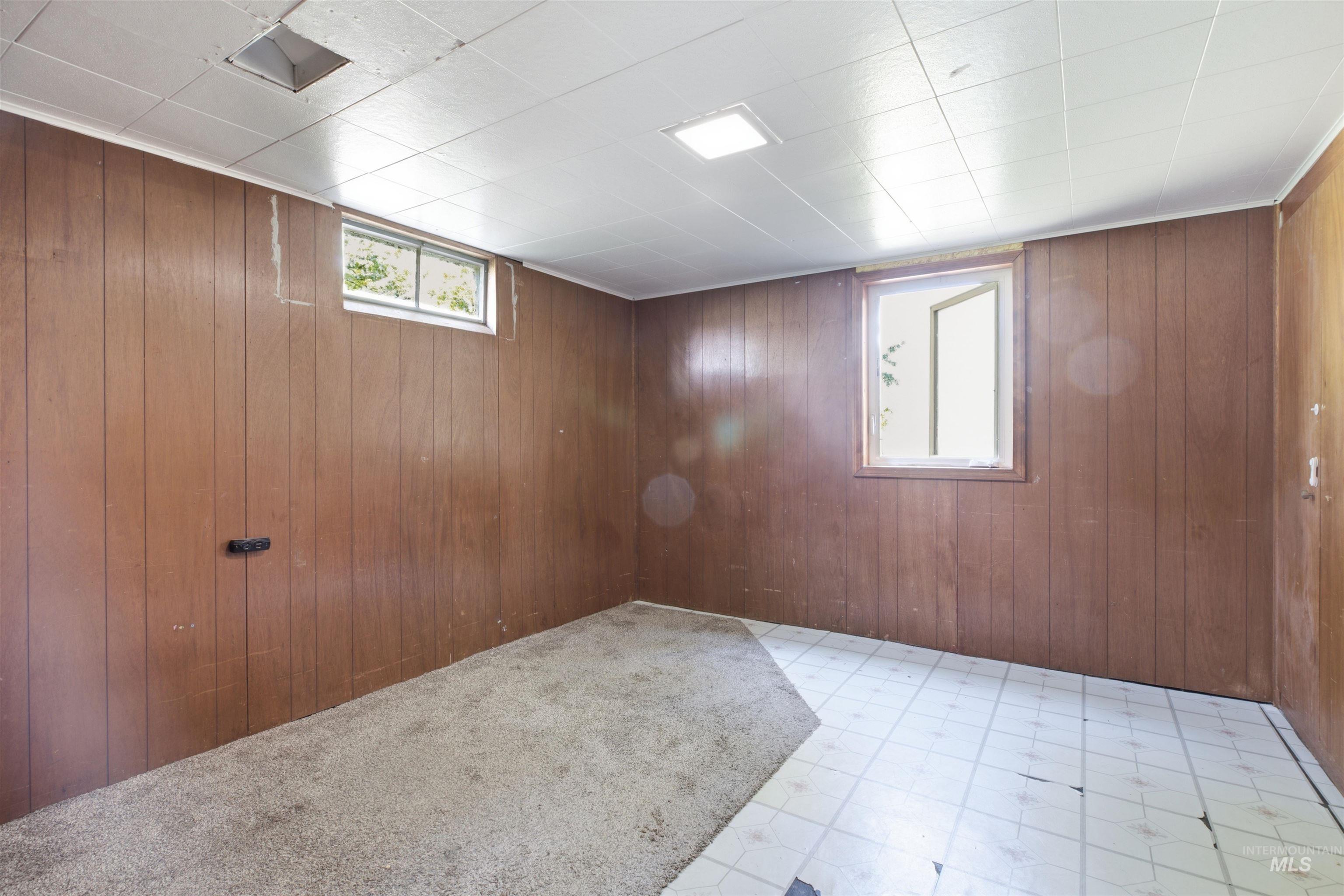 2123 Schaefer Property Photo 19