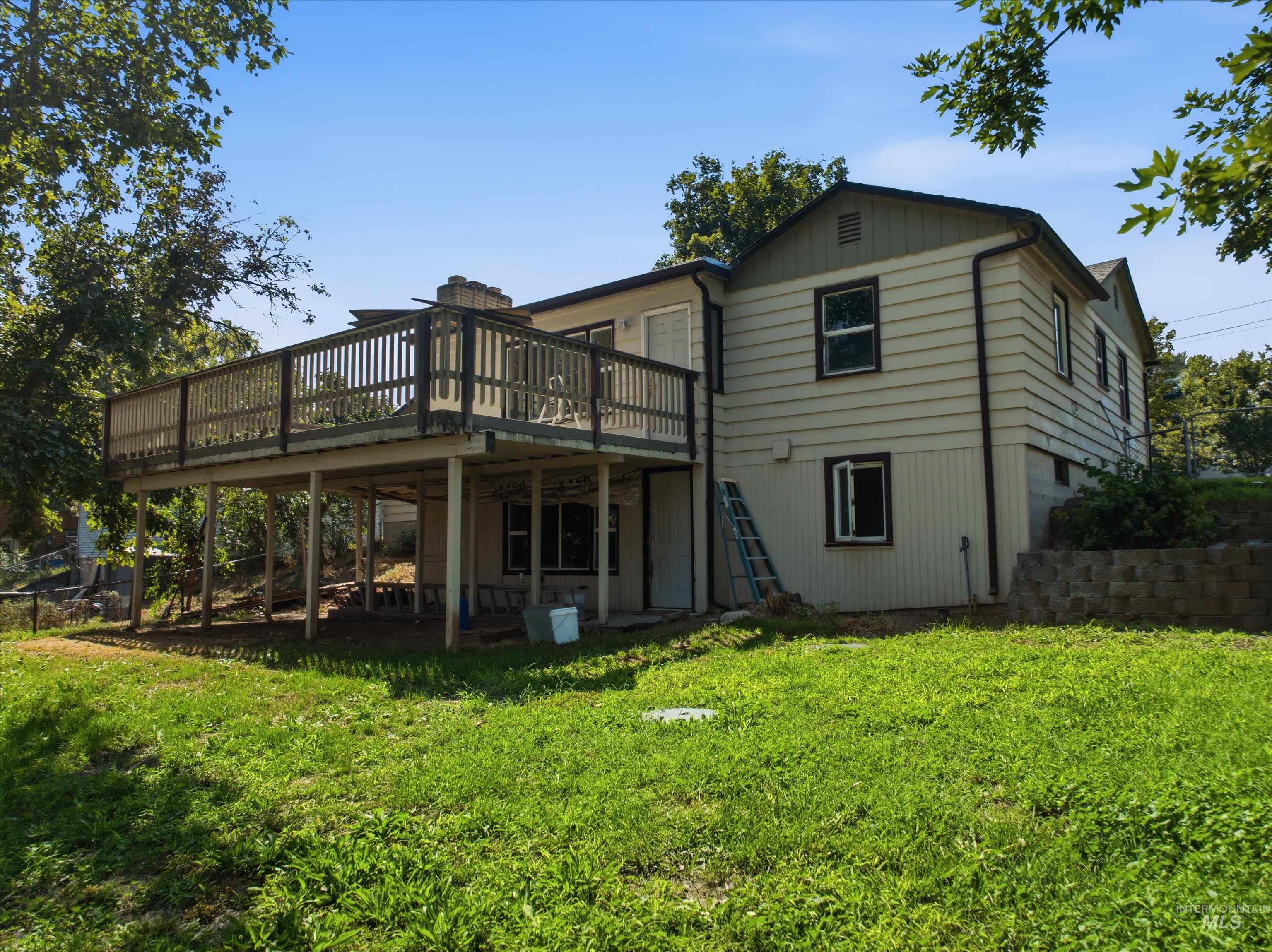 2123 Schaefer Property Photo 30