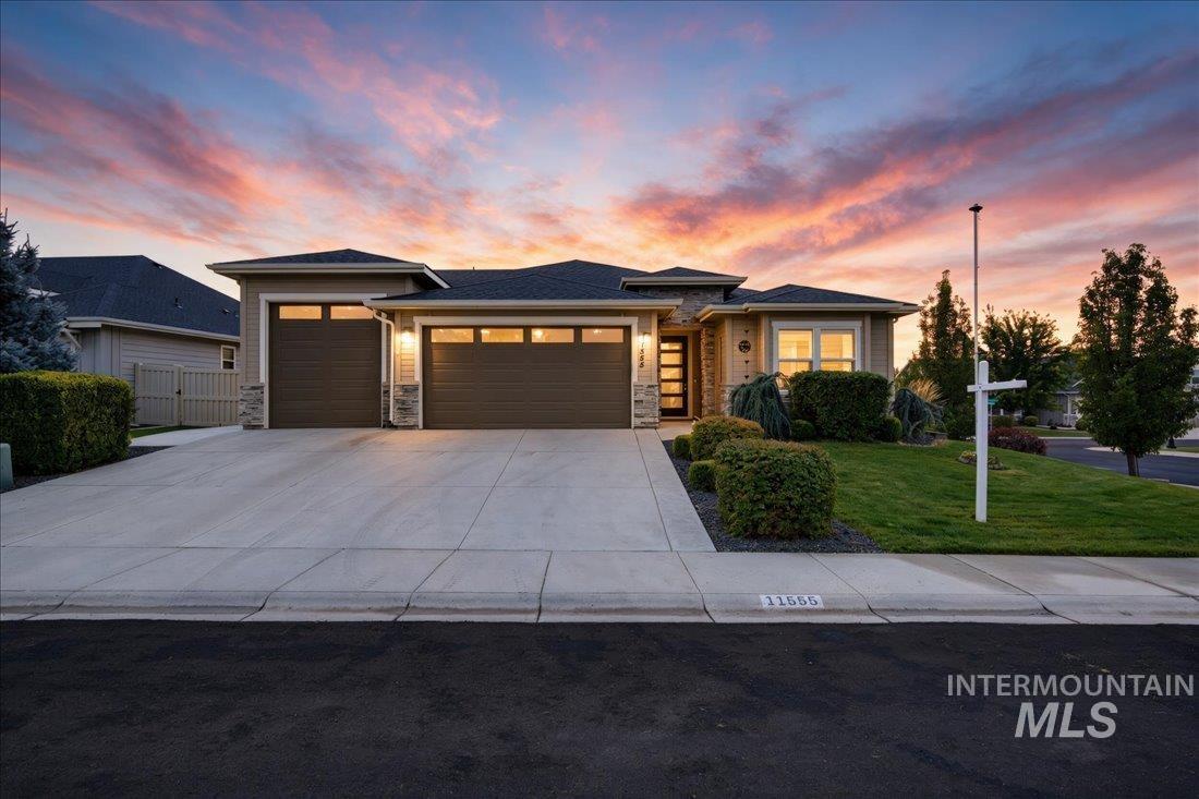 11555 W Pathview St Property Photo 1