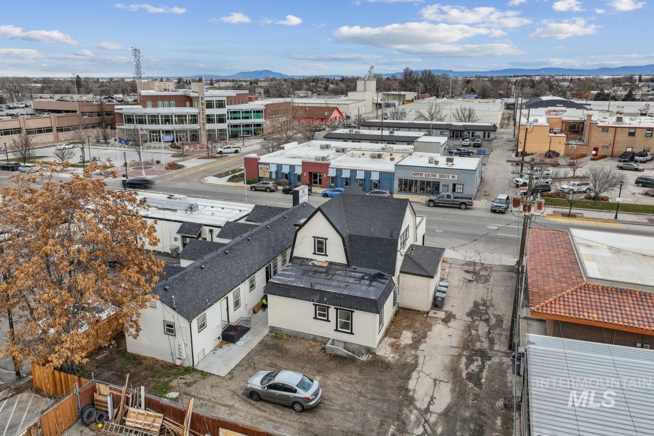 911 2nd Street S Property Photo 46