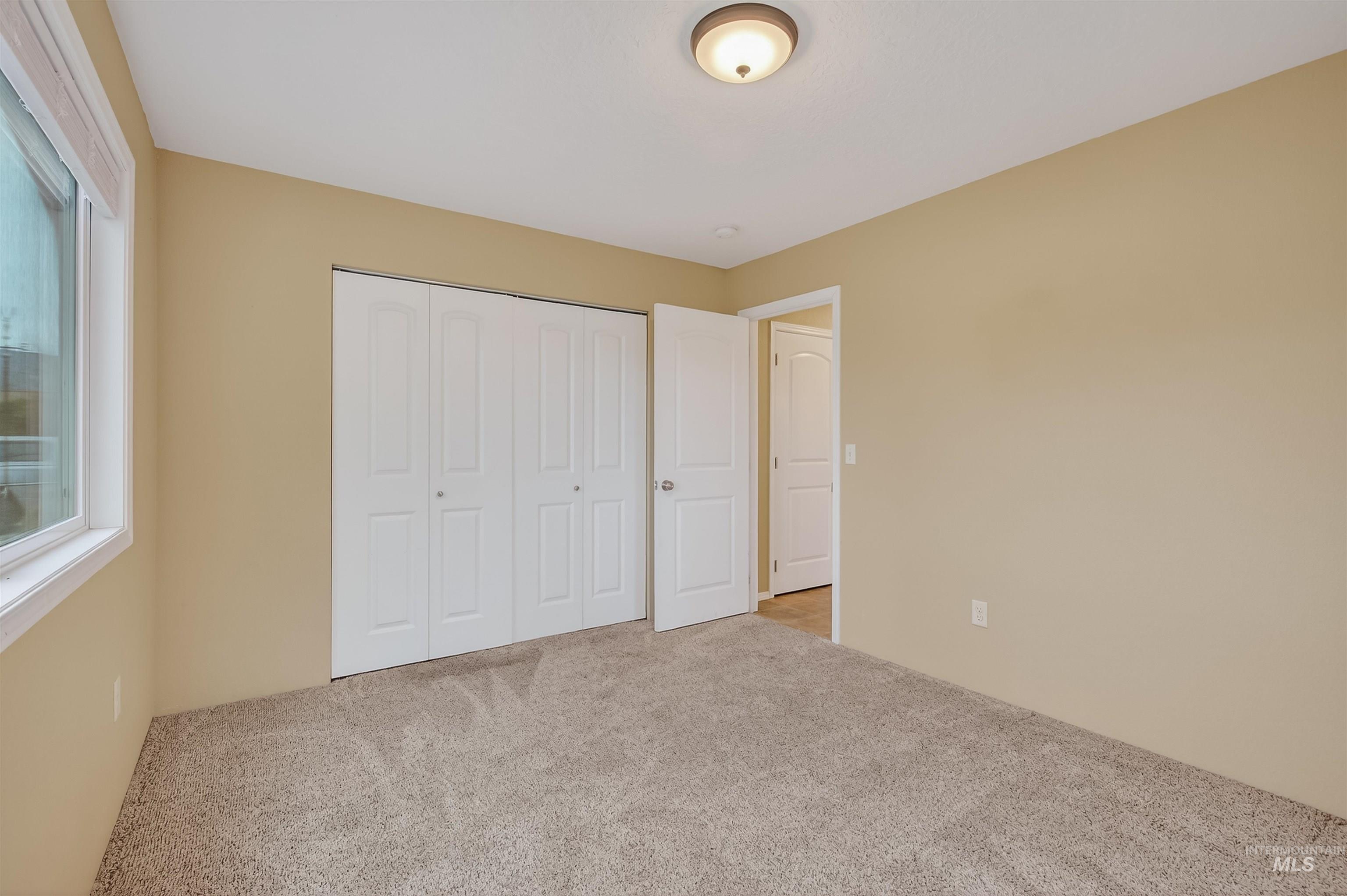 2746 Florence Court Property Photo 27
