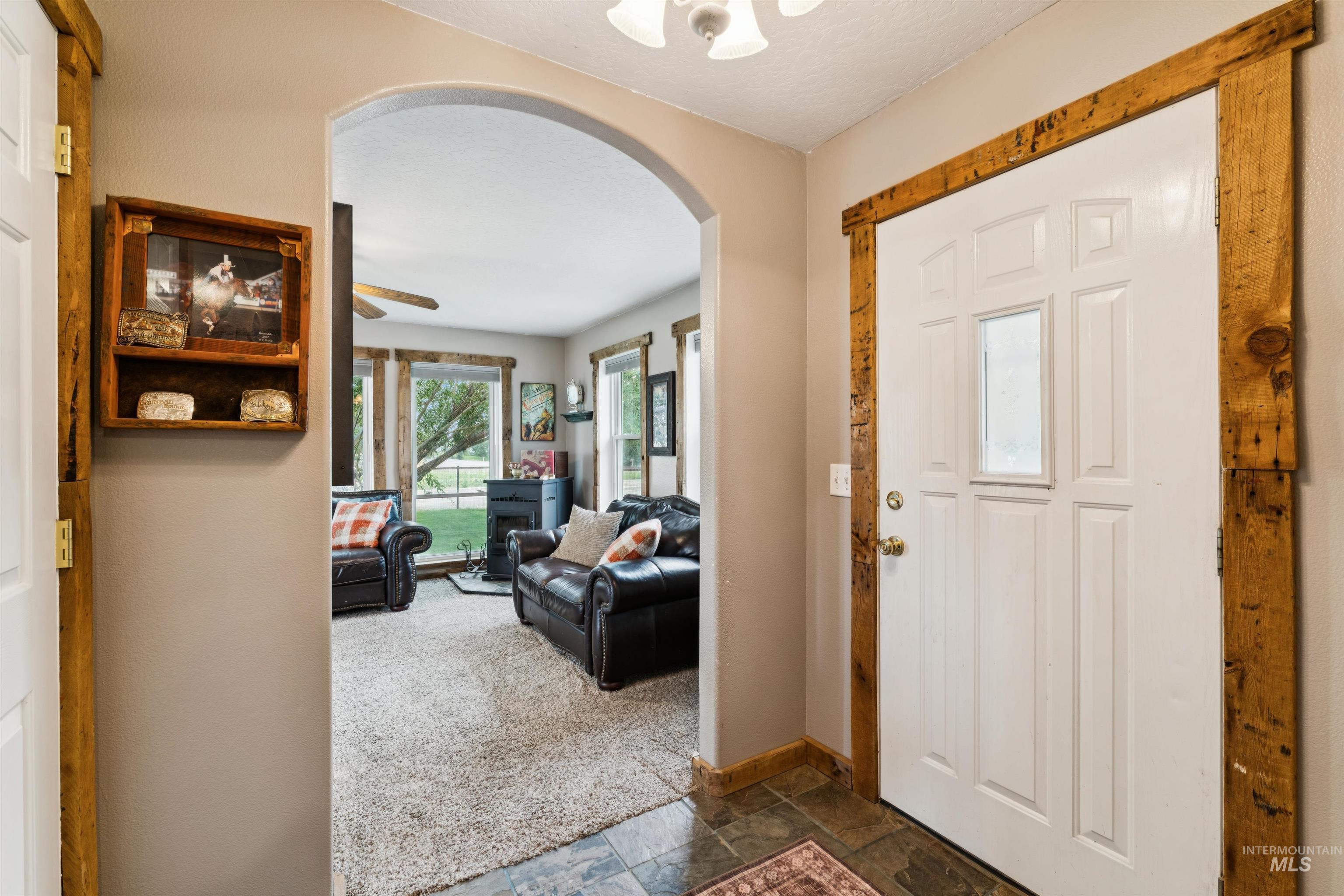 19012 Upper Pleasant Ridge Rd Property Photo 5
