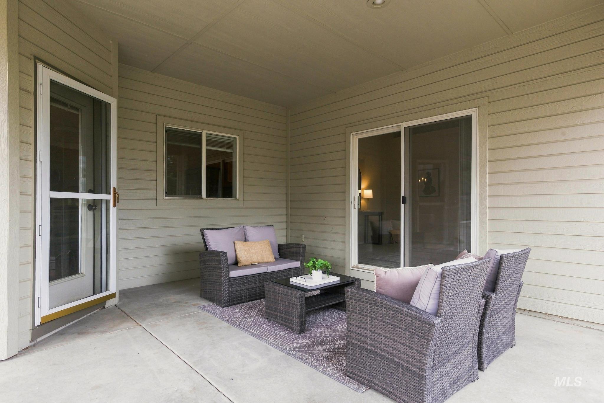 5856 N Brooklet Place Property Photo 37