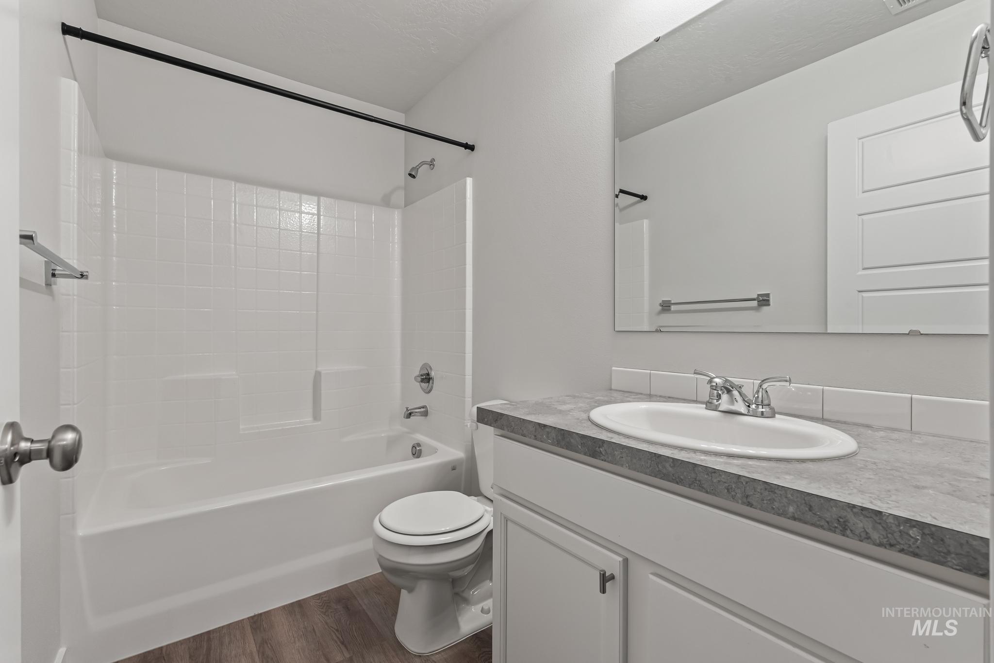 5892 S Nordean Ave Property Photo 16