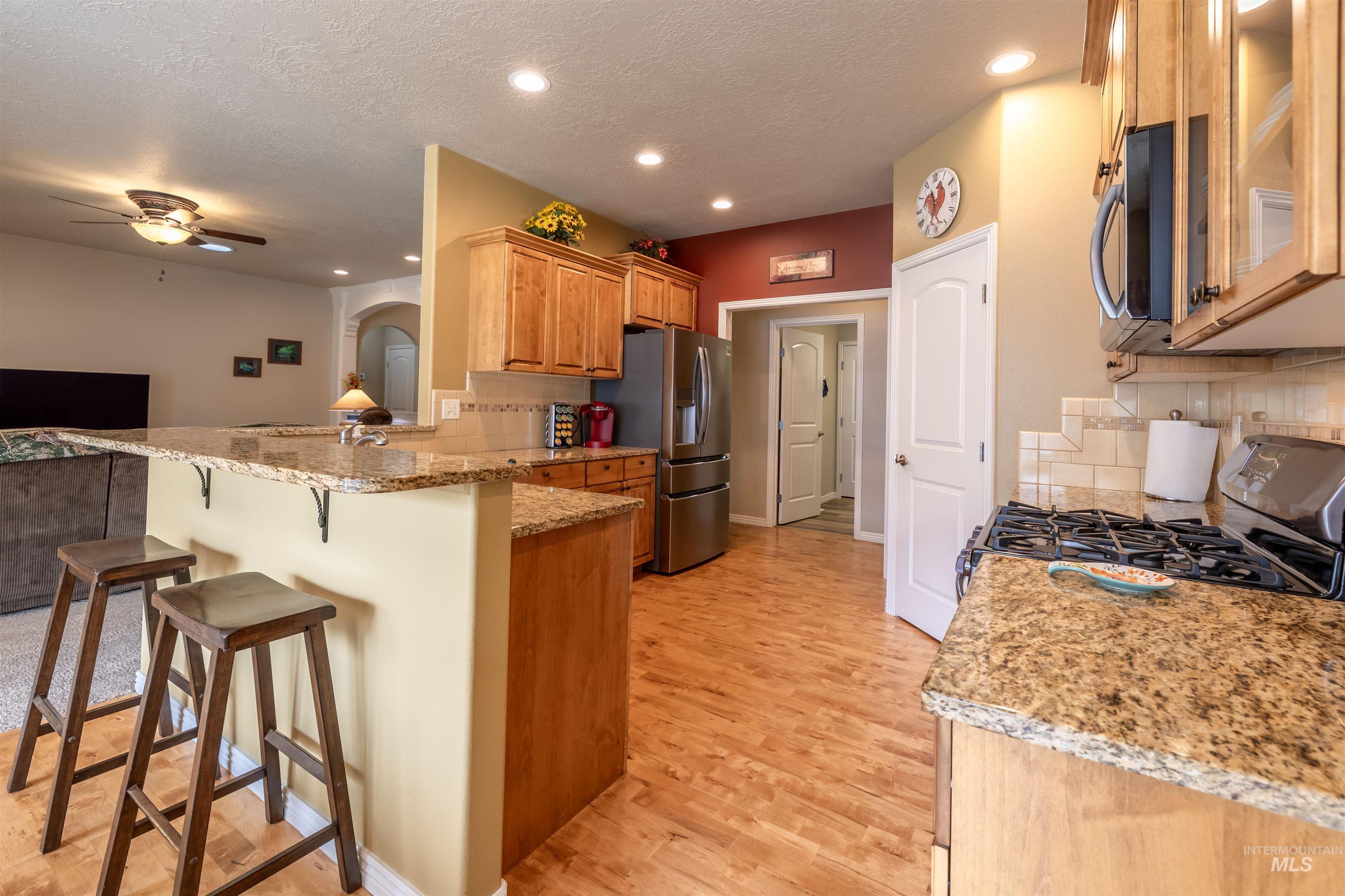 9451 W Pebblestream Dr Property Photo 8