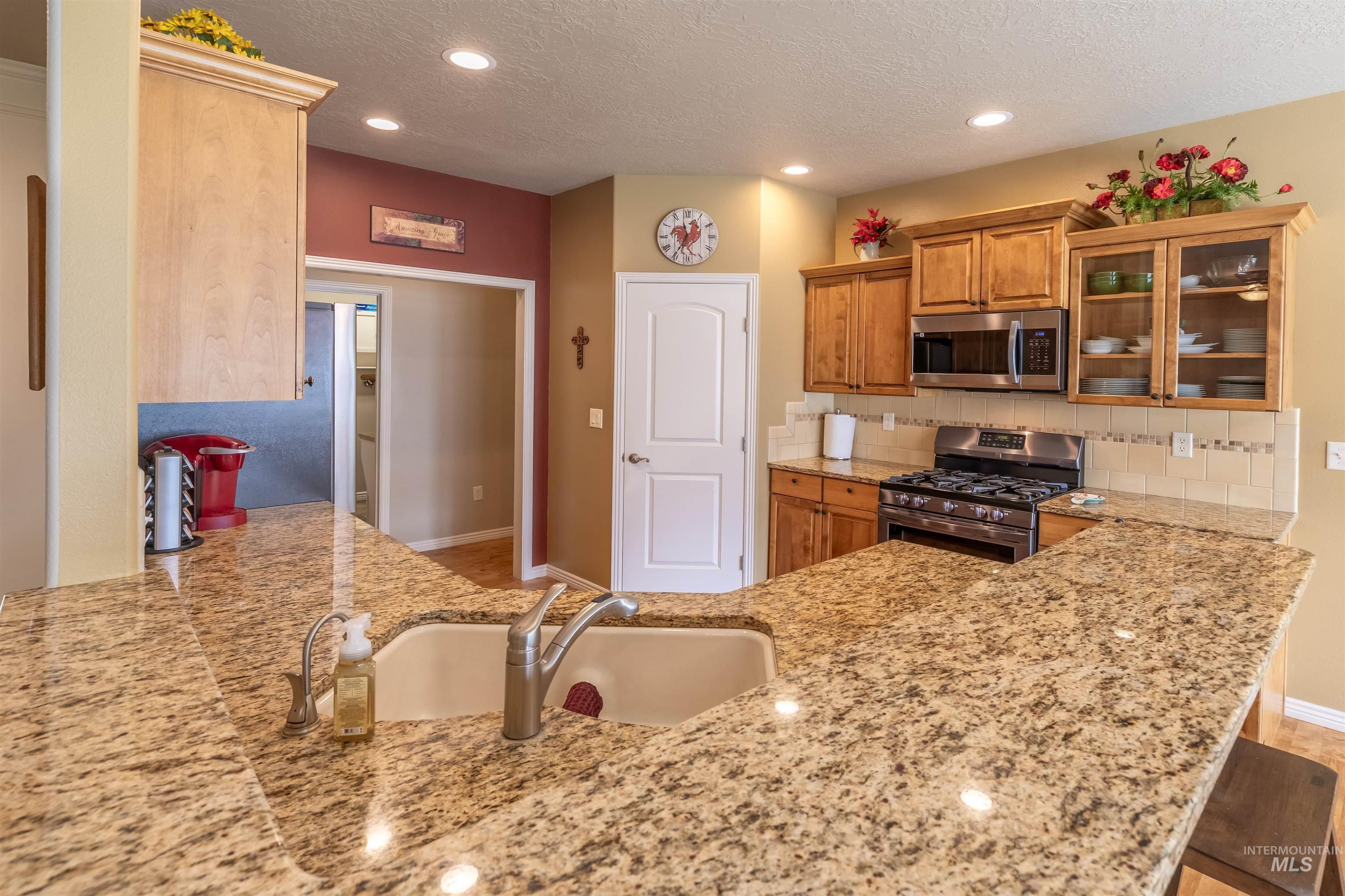 9451 W Pebblestream Dr Property Photo 10