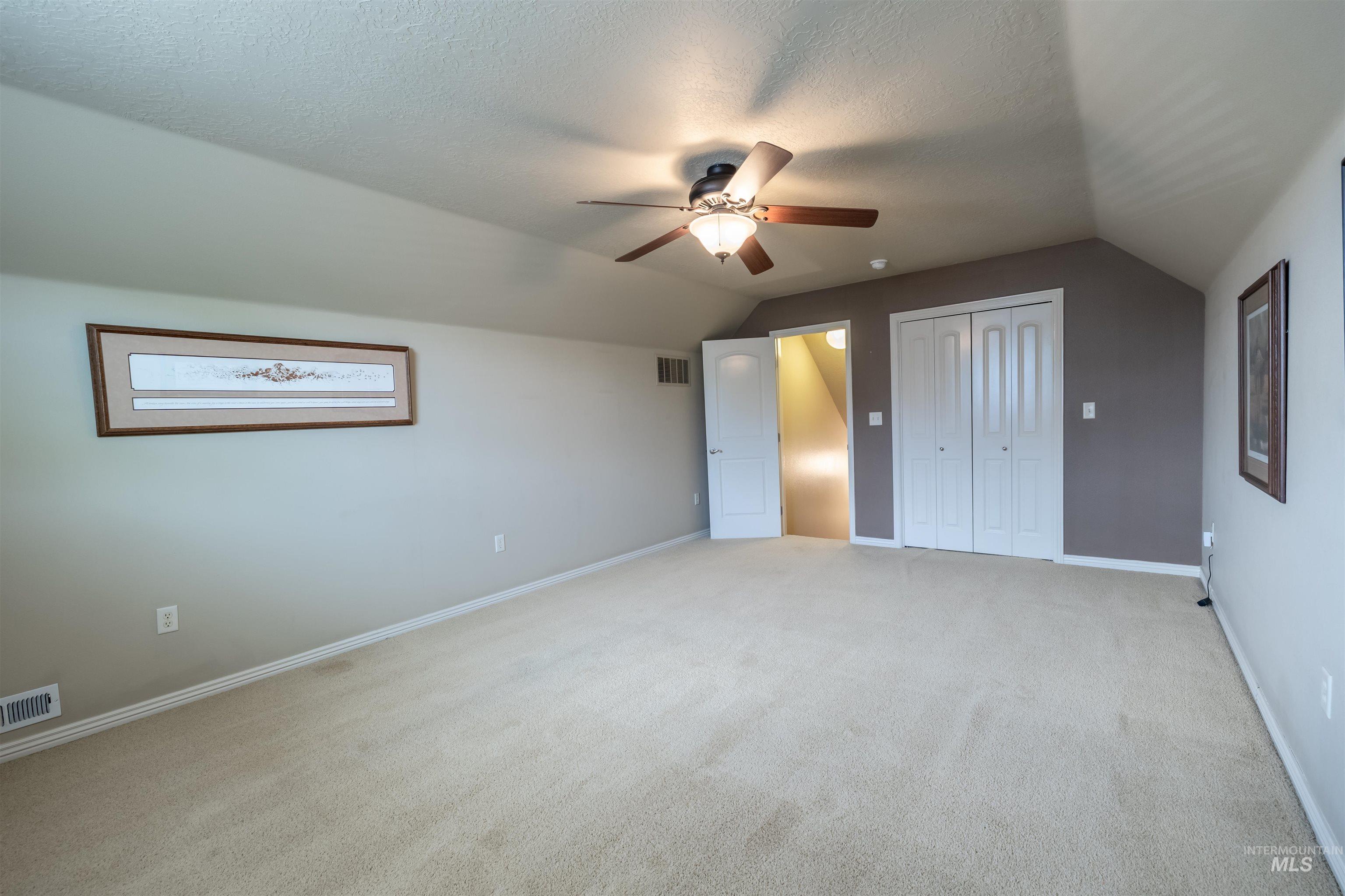 9451 W Pebblestream Dr Property Photo 21