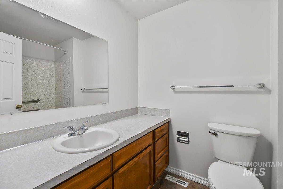 5022 Lasher Lane Property Photo 18