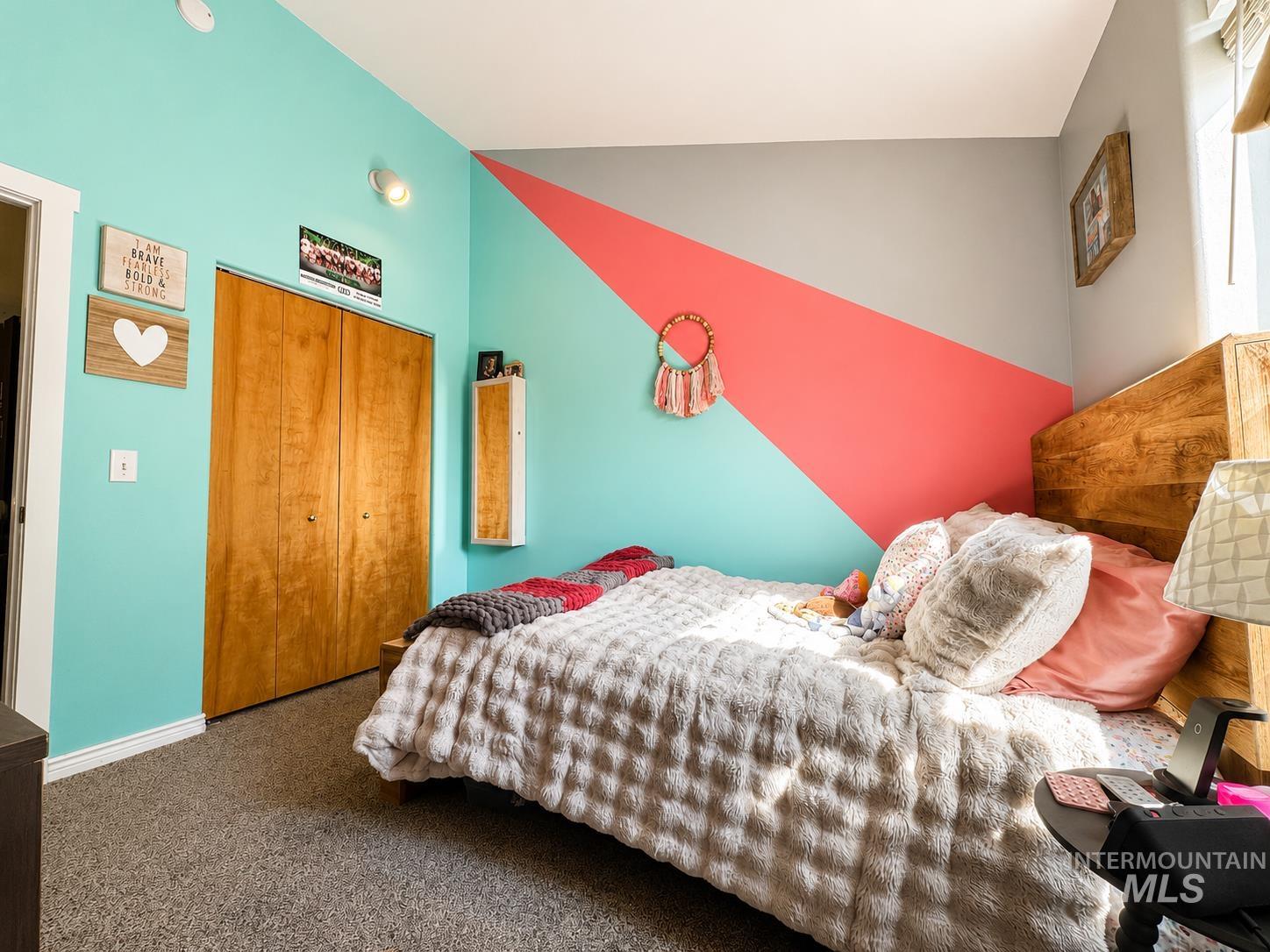 658 Crocus Ln Property Photo 17
