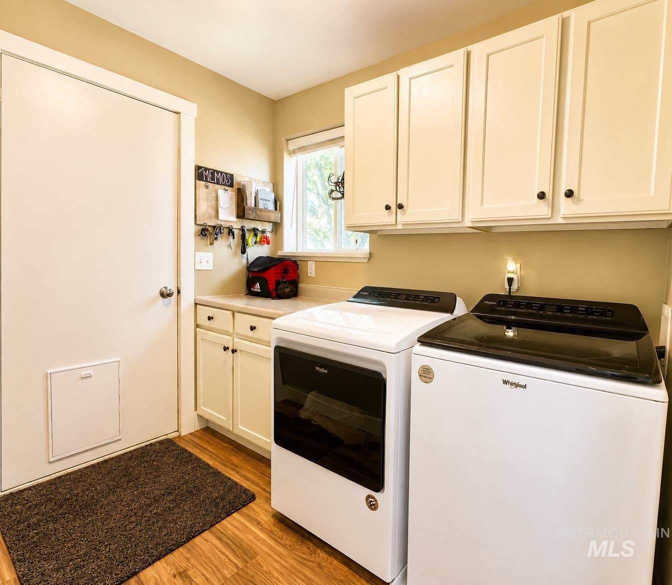 658 Crocus Ln Property Photo 18