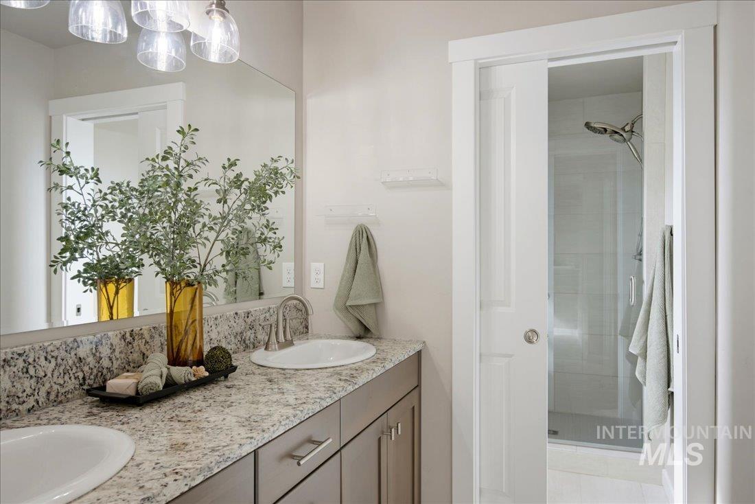2348 E Tiger Lily Dr Property Photo 21
