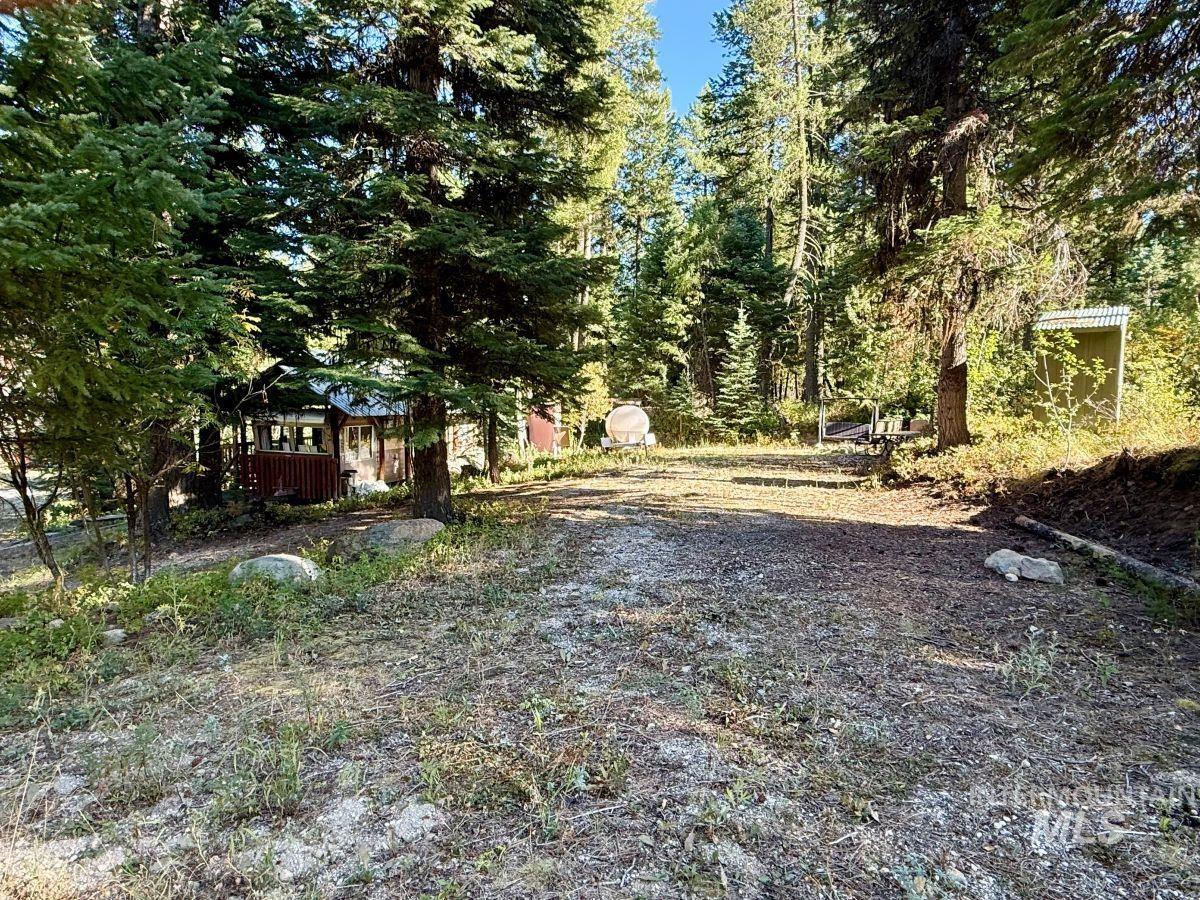 427 Doriann Drive Property Photo 3