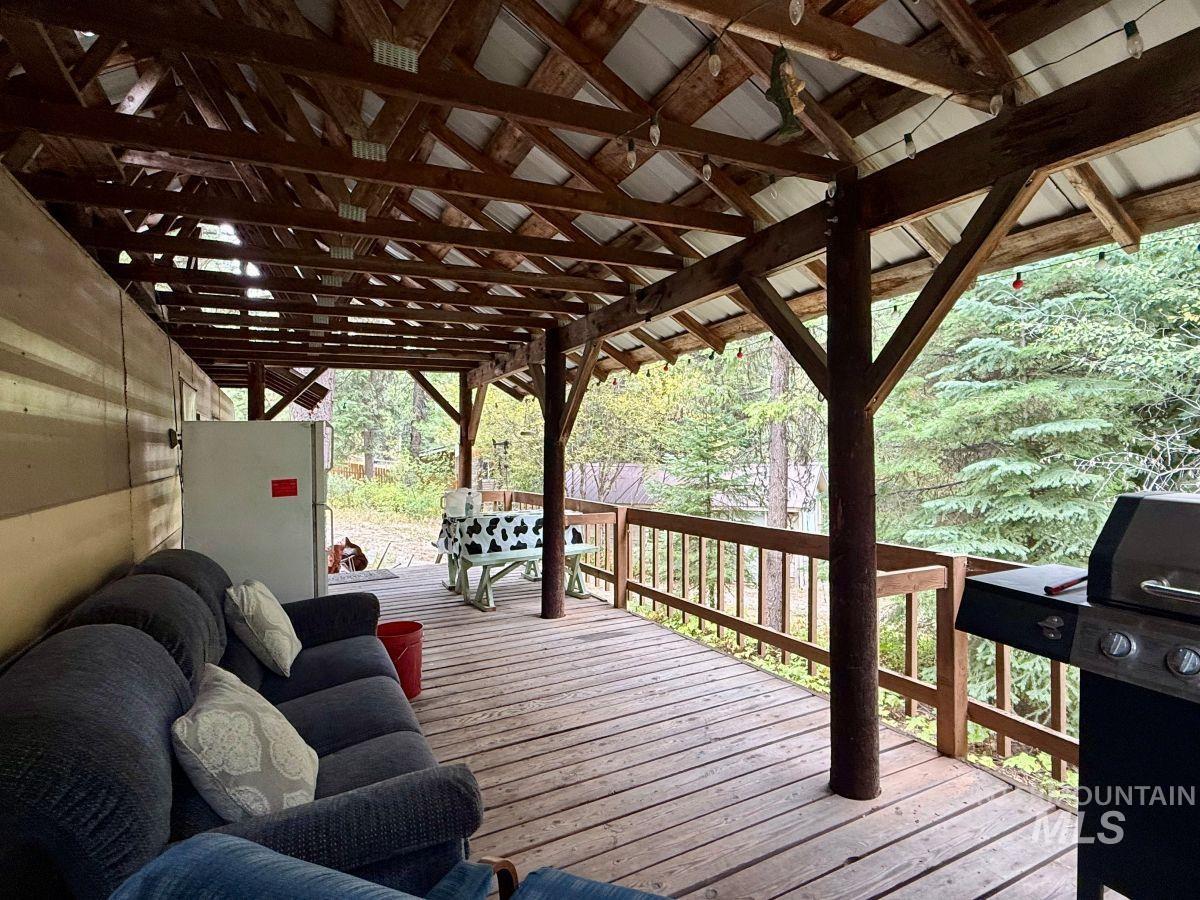427 Doriann Drive Property Photo 8