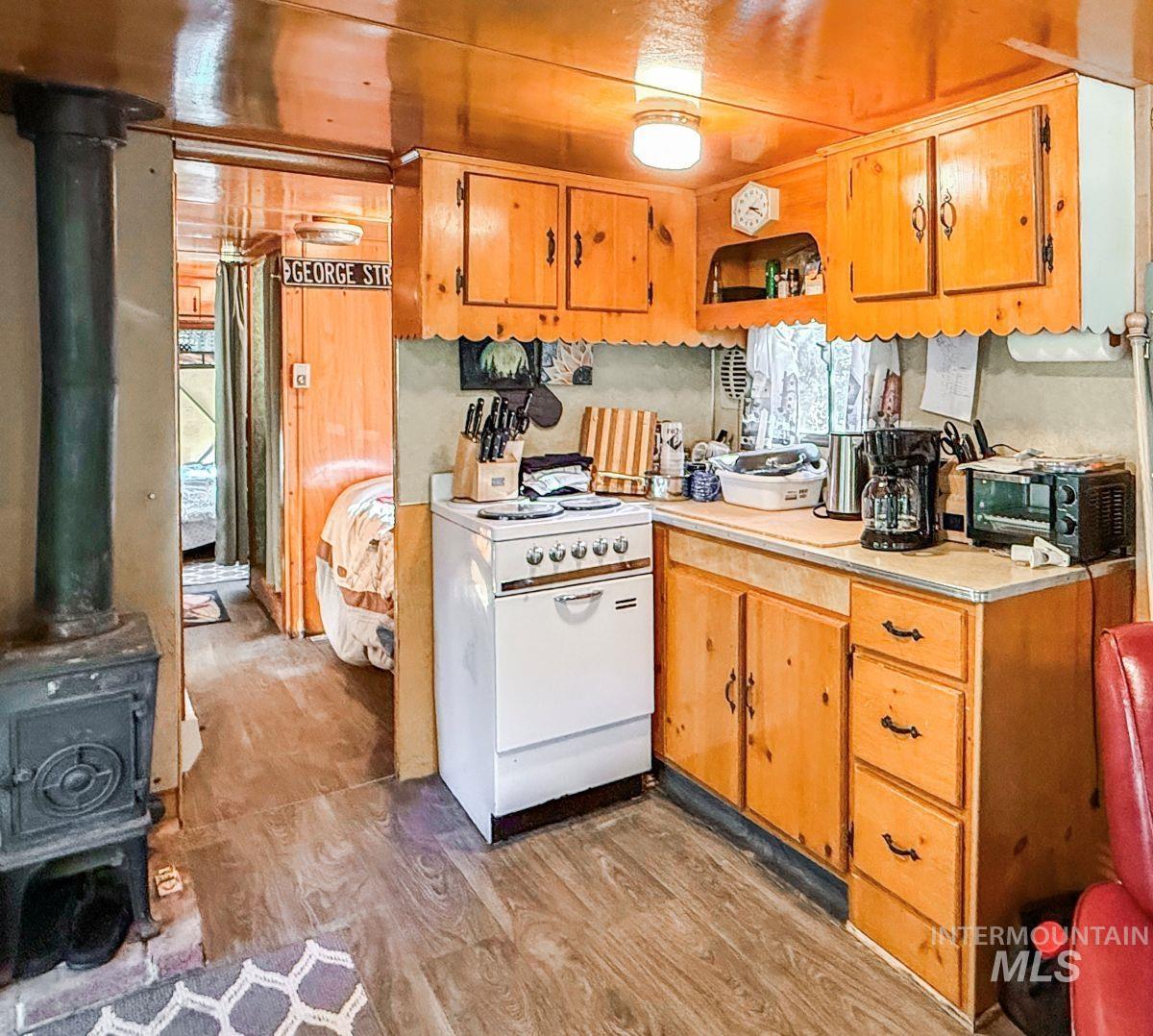 427 Doriann Drive Property Photo 10