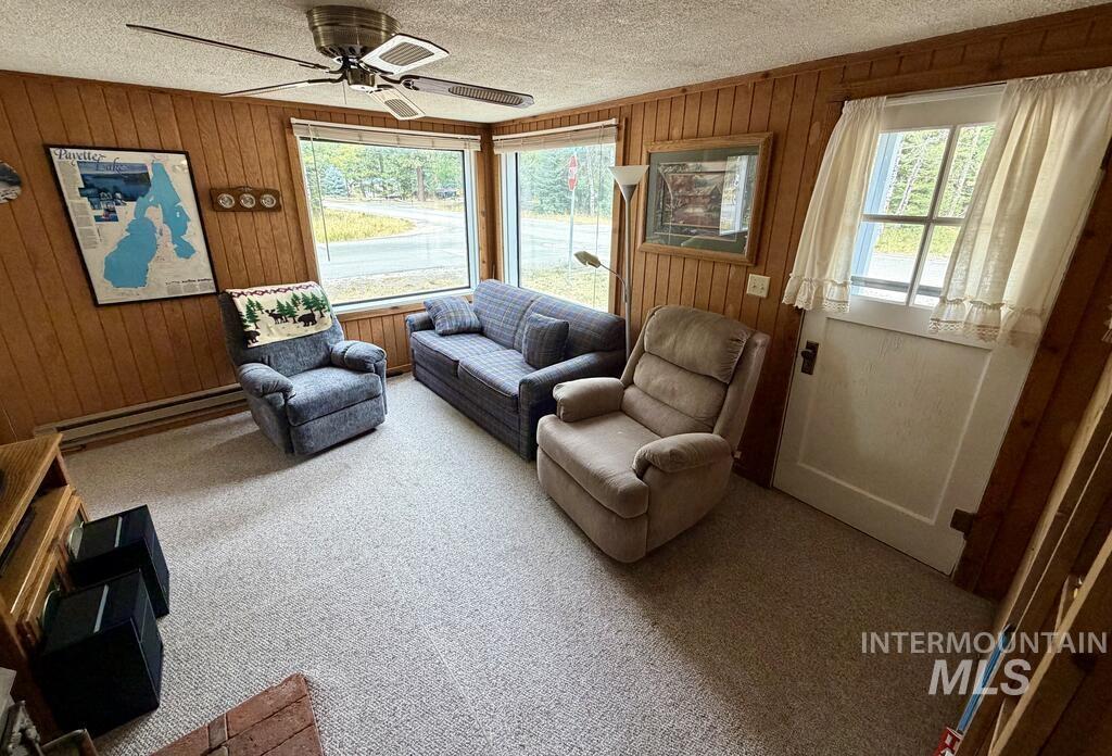 1912 Pilgrim Cove Road Property Photo 5