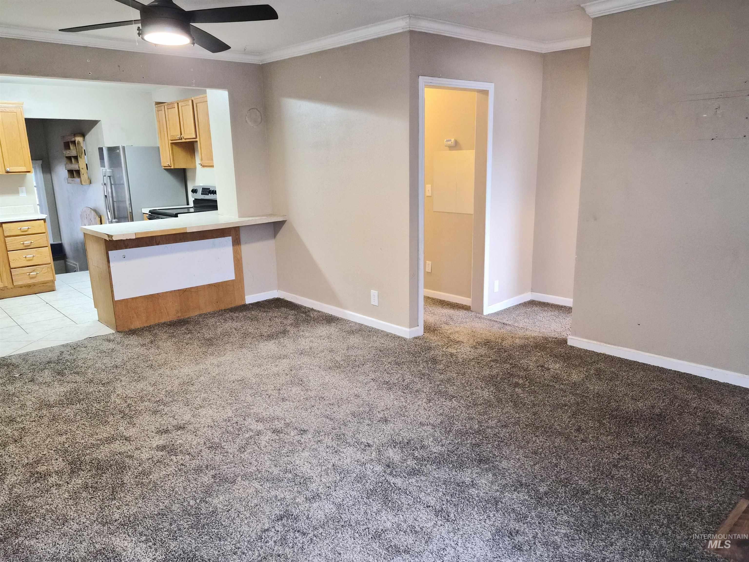 1147 N Hayes Property Photo 13