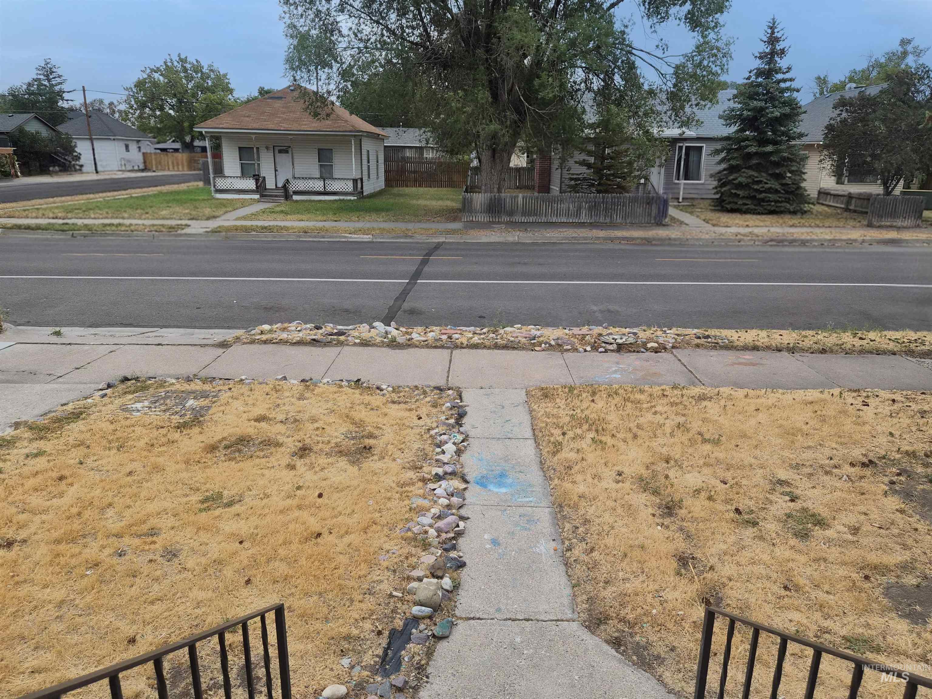1147 N Hayes Property Photo 29