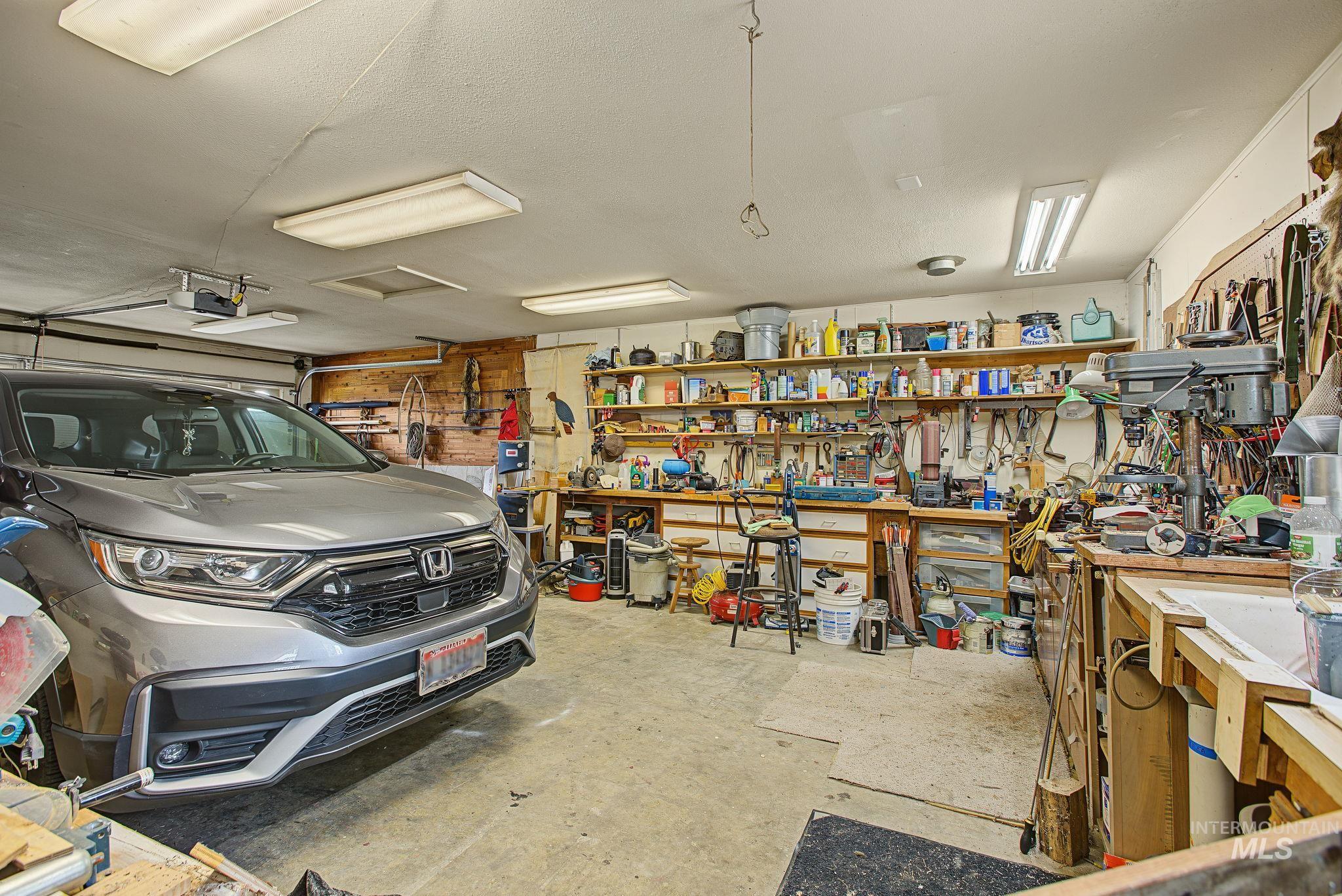 1114 Alder Drive Property Photo 33