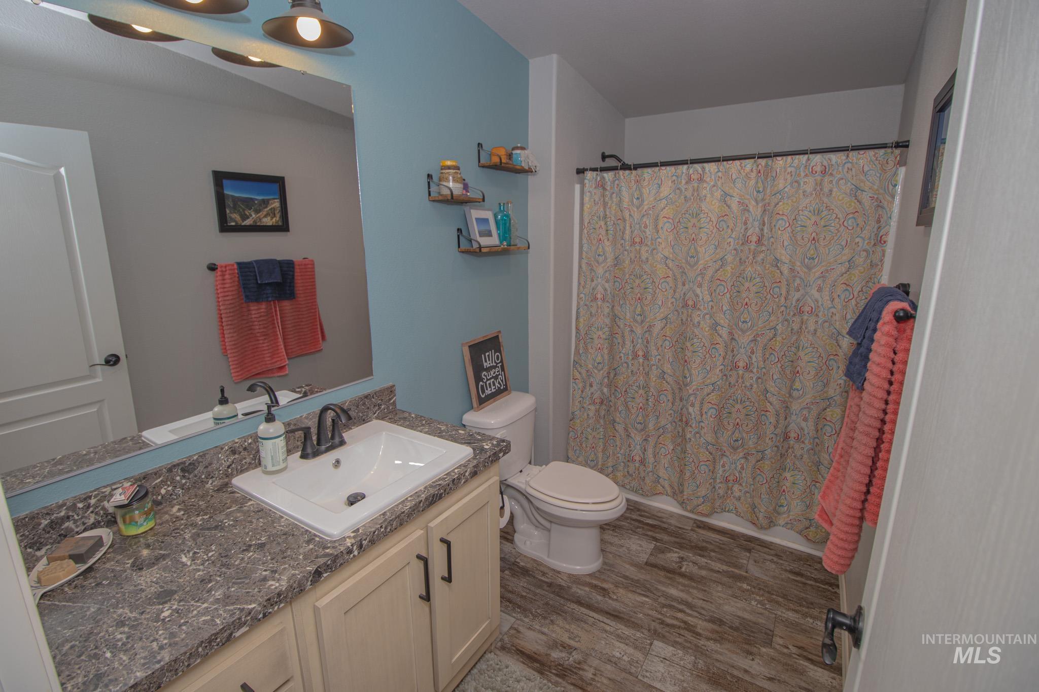 5190 Lakeview Rd Property Photo 32
