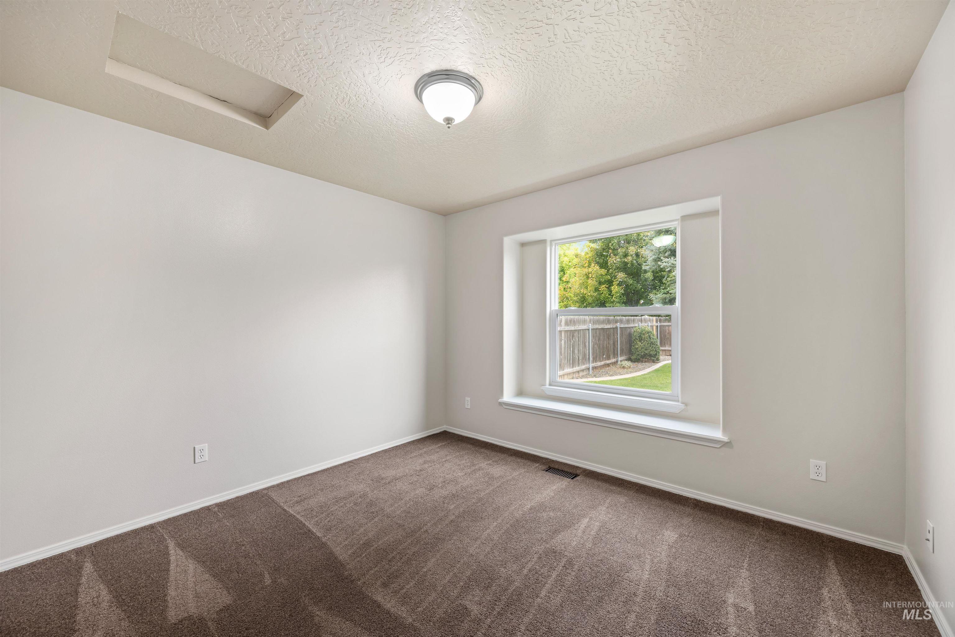 440 E Northridge Dr Property Photo 17