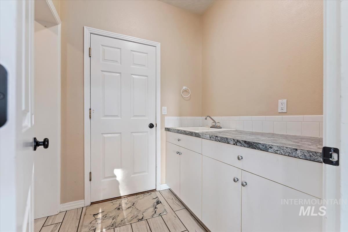 83 E Little Hawk Lane Property Photo 39