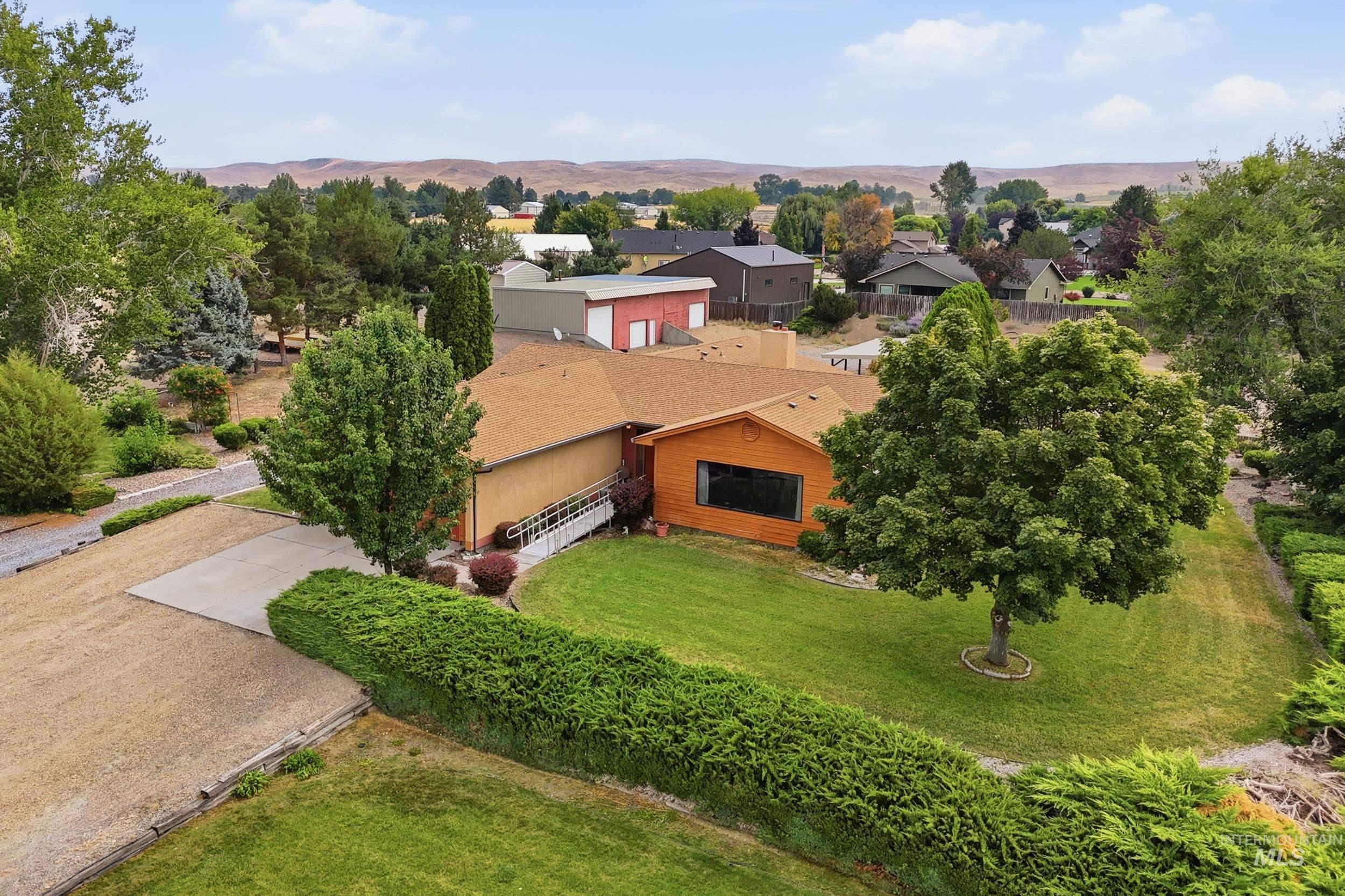 10146 Vistair Pl Property Photo 2