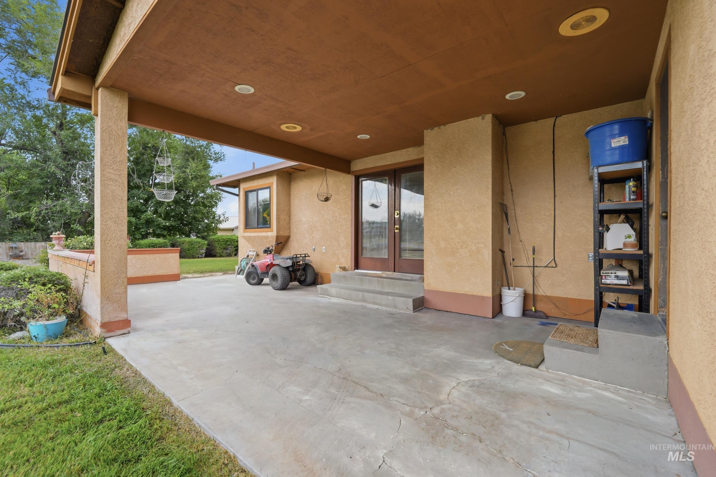 10146 Vistair Pl Property Photo 48