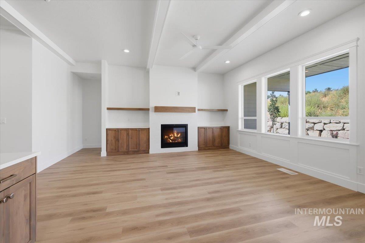 446 W Millstone St Property Photo 3