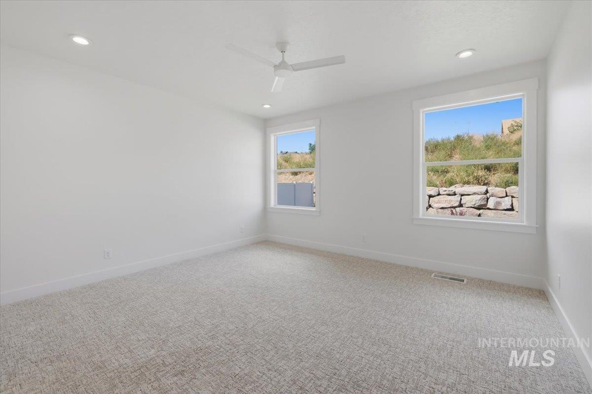 446 W Millstone St Property Photo 17