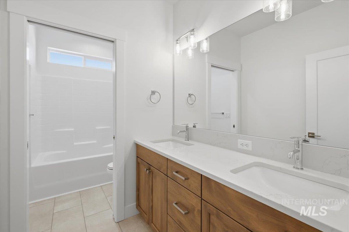 446 W Millstone St Property Photo 28