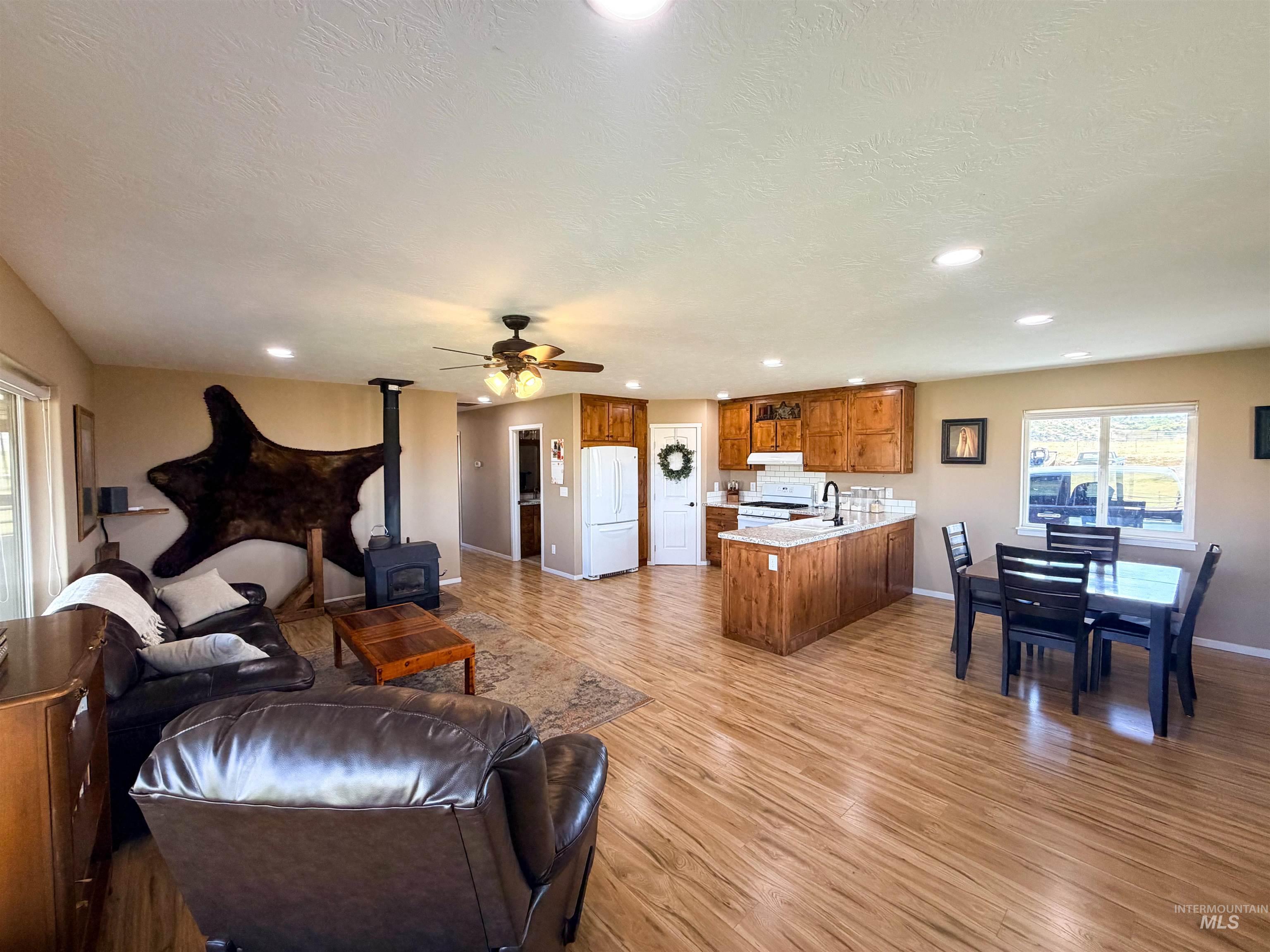 2115 Kilborn Ln Property Photo 8