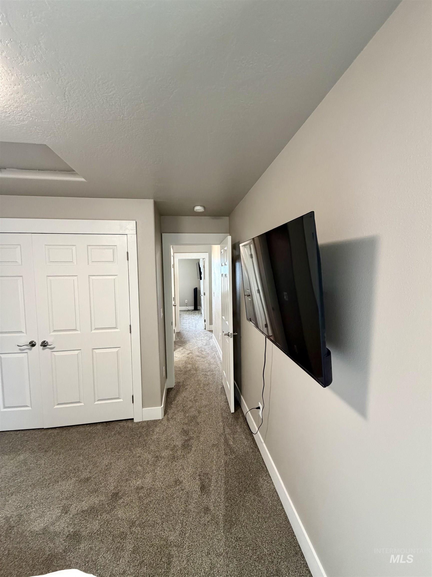 26 Mangum Circle Property Photo 11