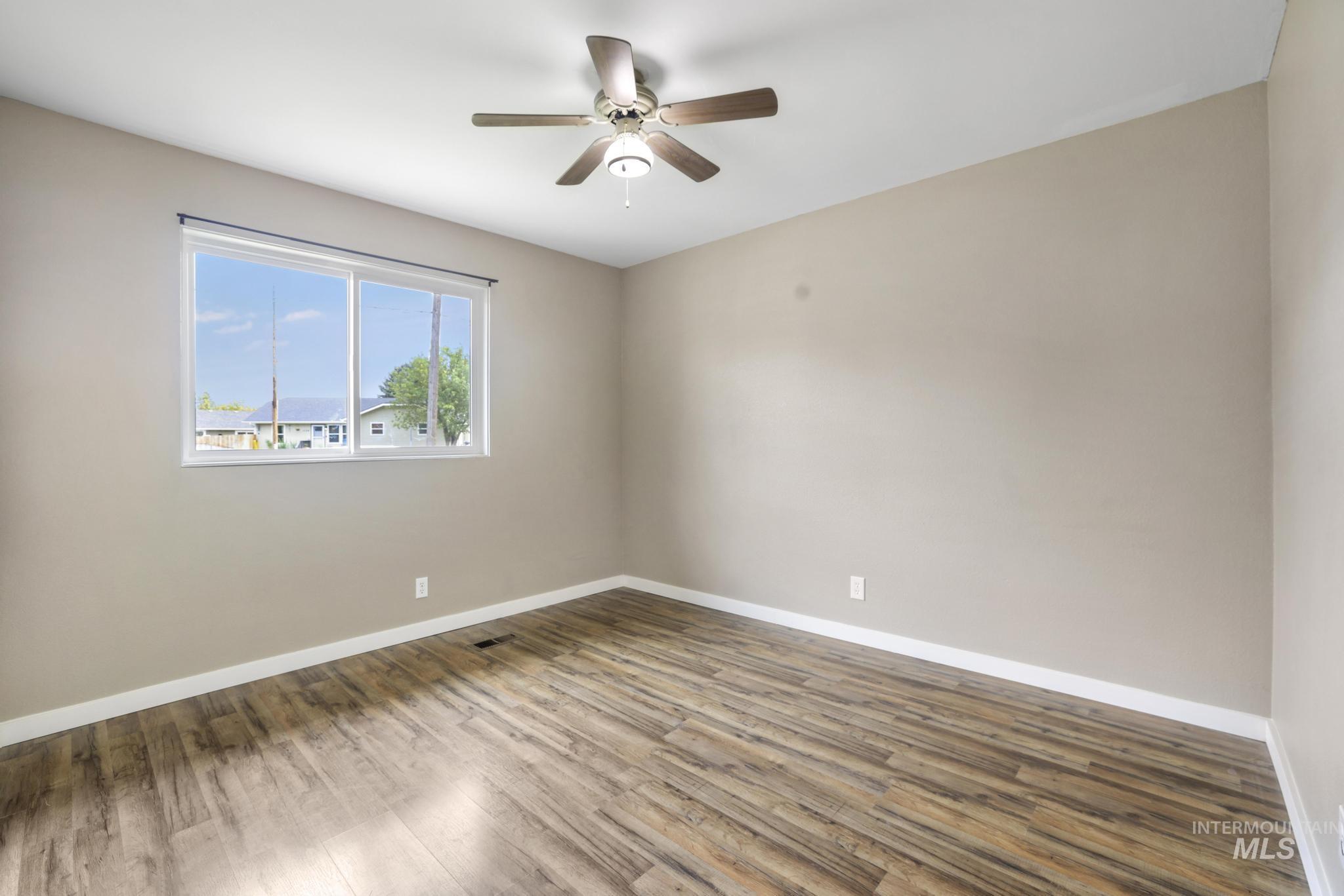 1163 Sparks St. N. Property Photo 12