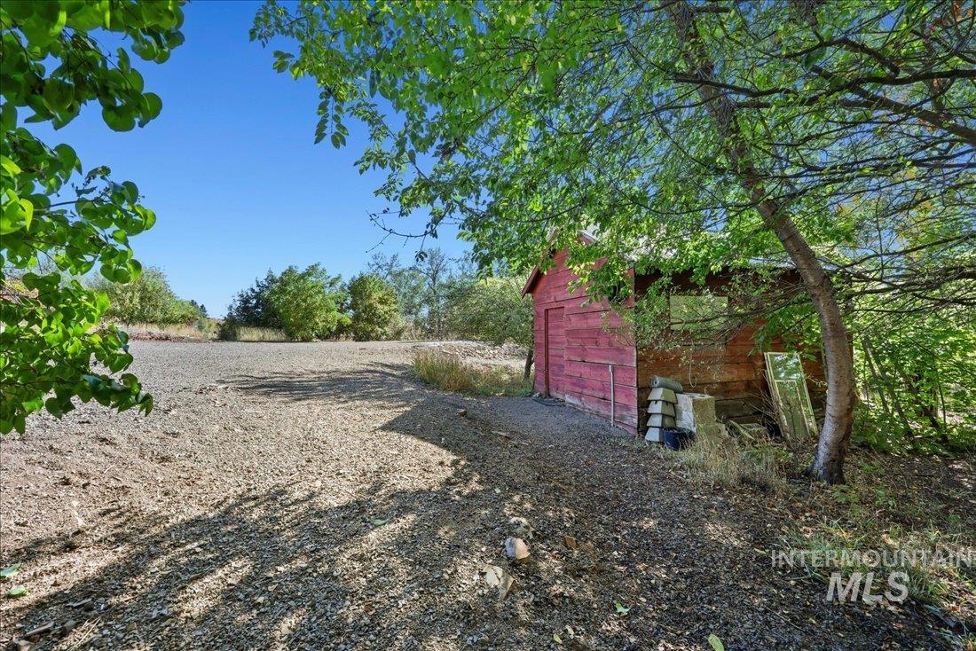 2651 Fruitvale Glendale Road Property Photo 19