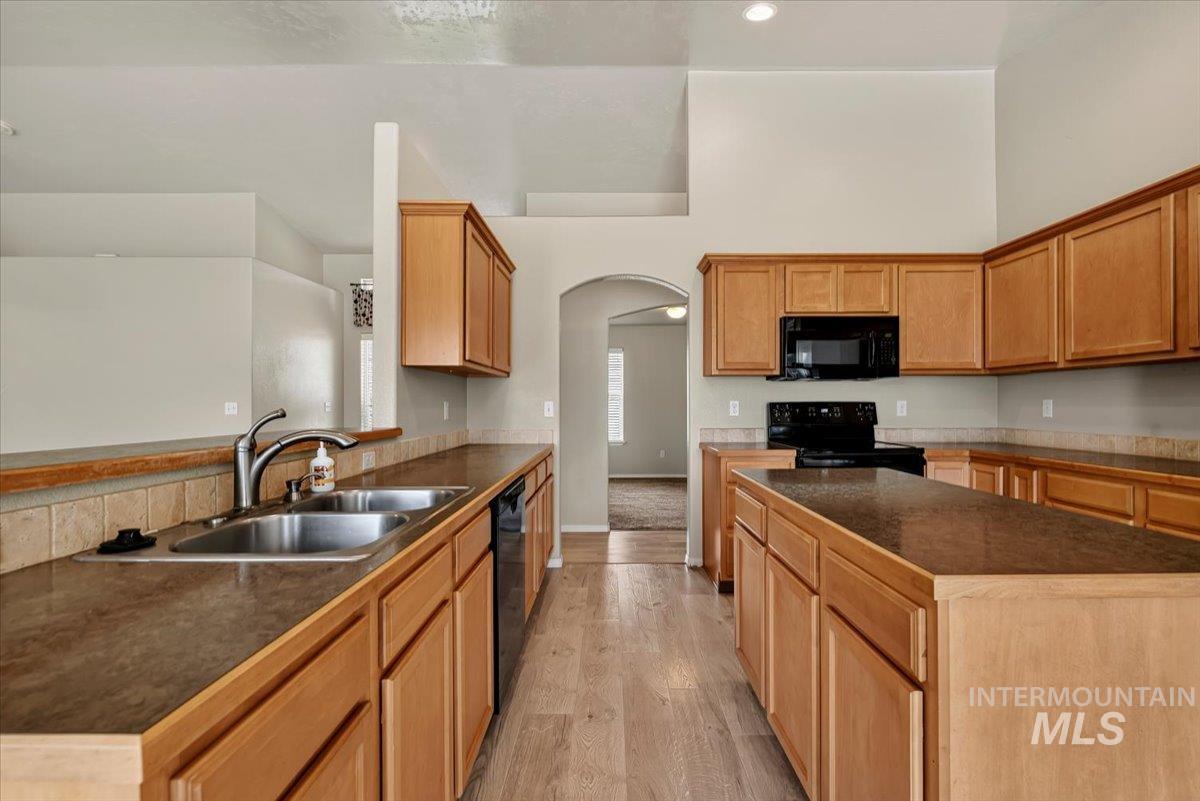 9138 S Red Delicious Property Photo 17