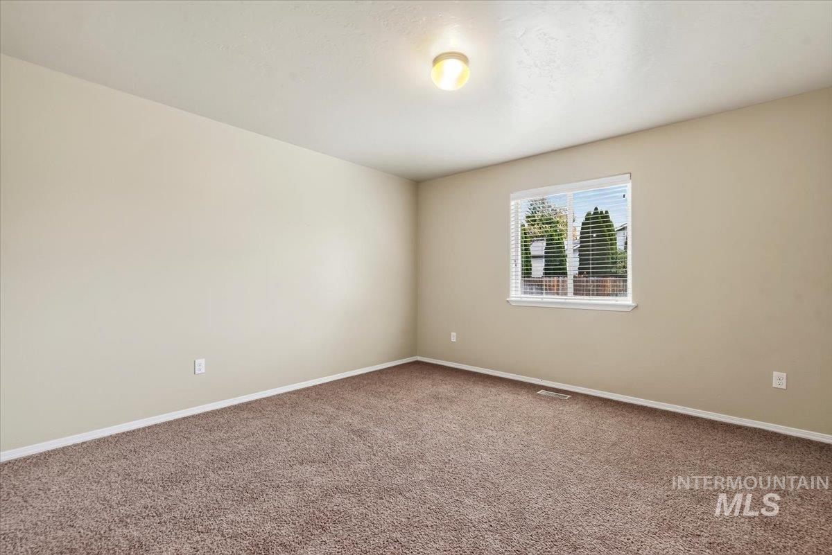 9138 S Red Delicious Property Photo 21