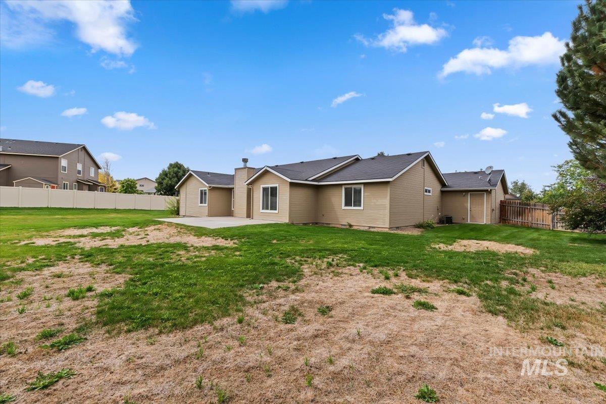 9138 S Red Delicious Property Photo 32