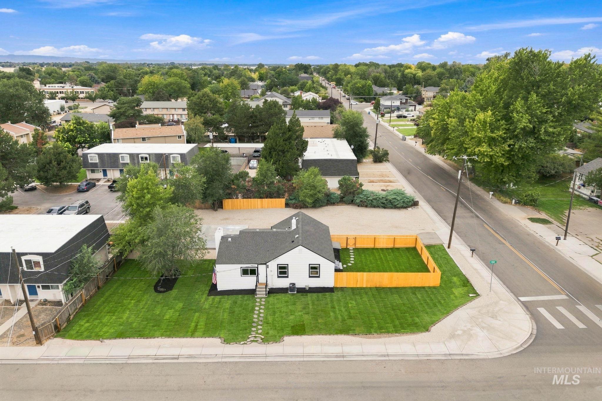 4803 W Targee St Property Photo 9