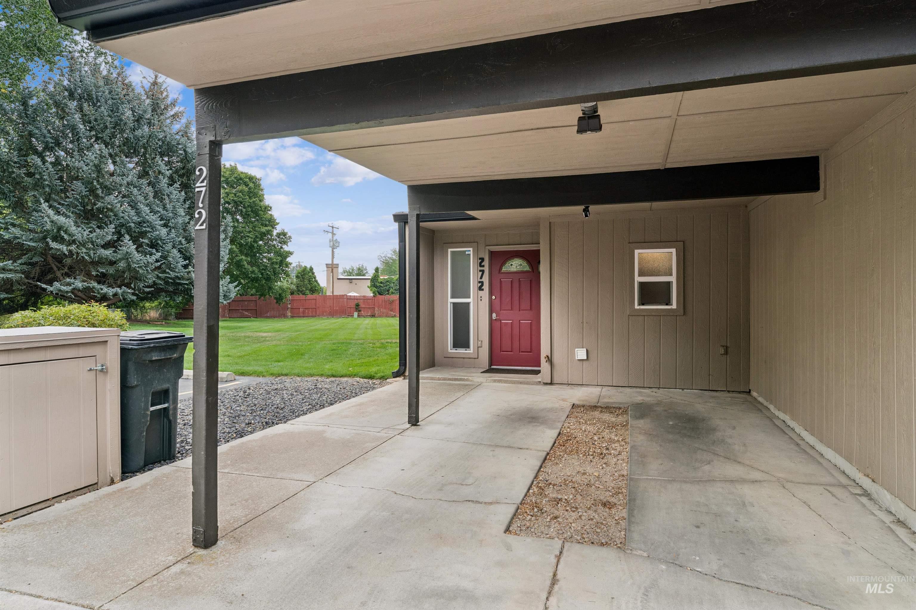 272 N Eagle Glen Ln. Property Photo 50