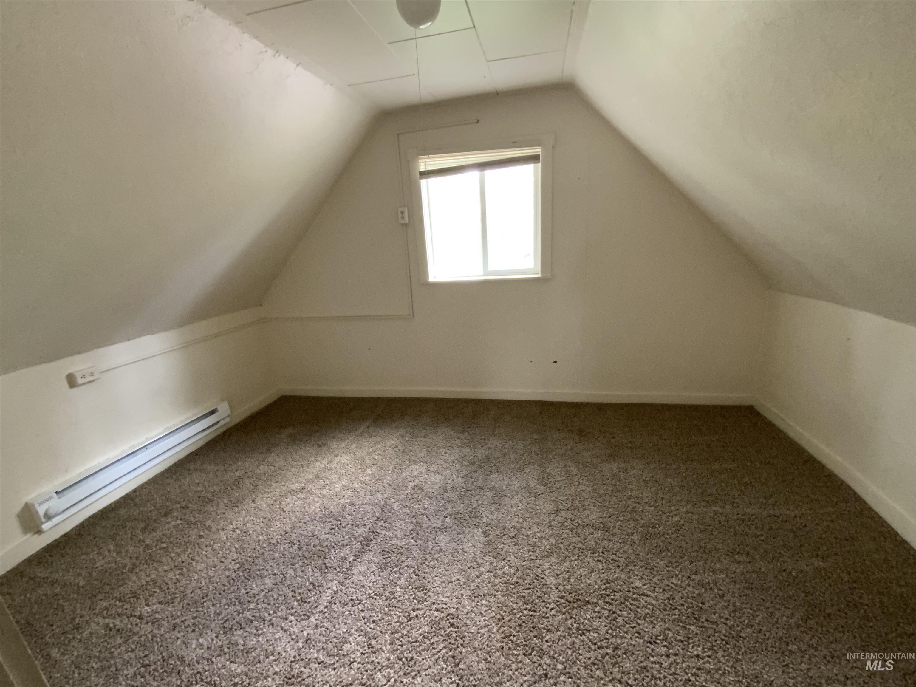 318 E Camas Ave Property Photo 16