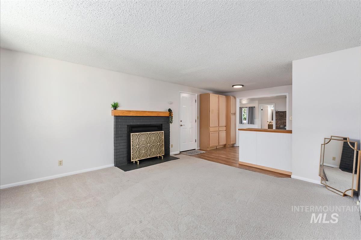 5344 W Malad St Property Photo 8
