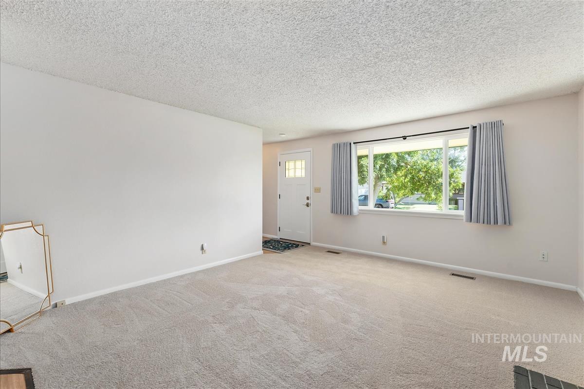 5344 W Malad St Property Photo 12
