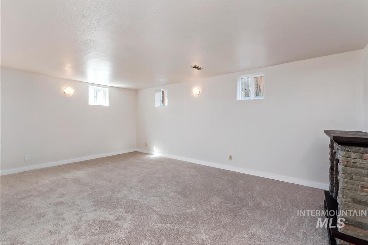 5344 W Malad St Property Photo 35