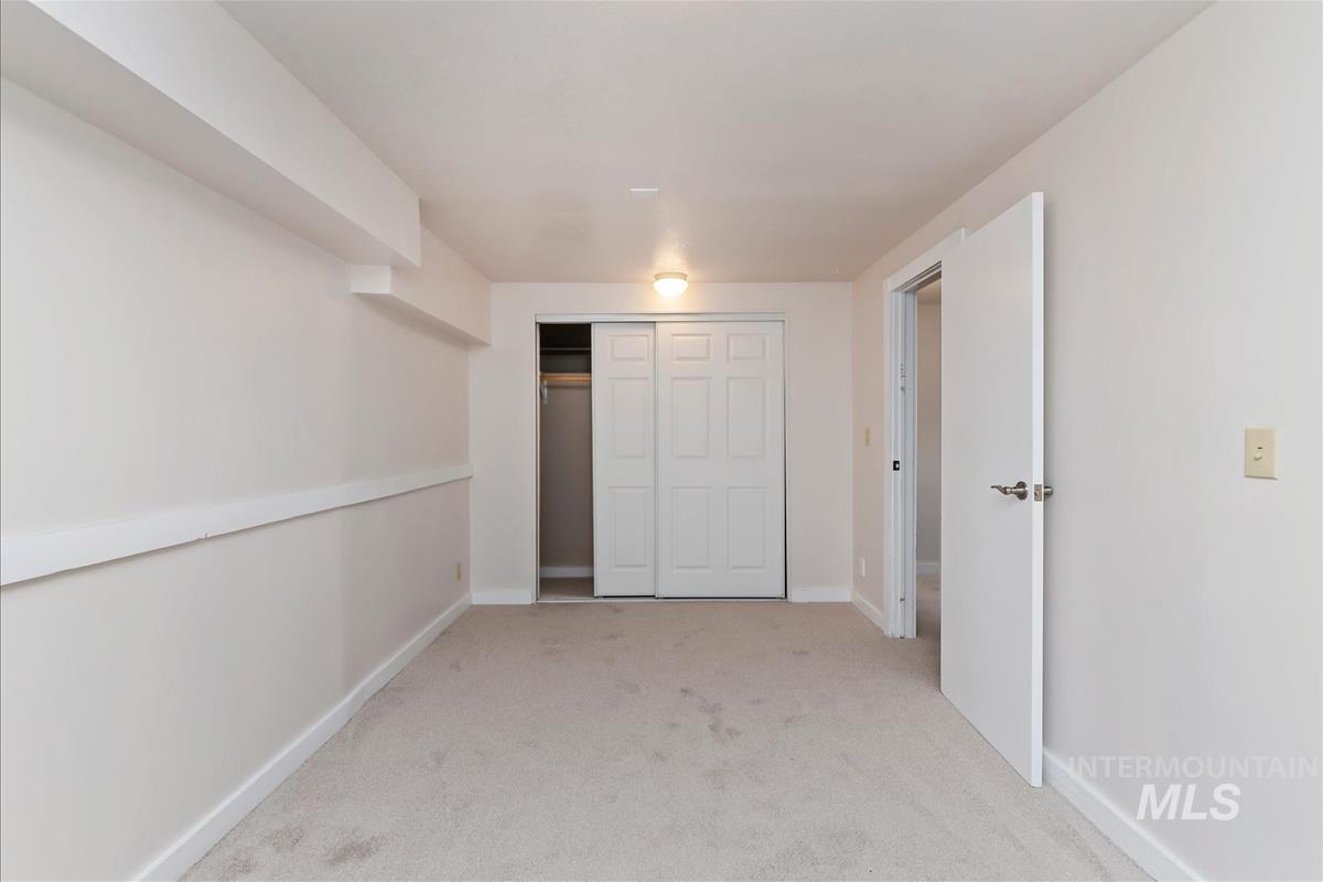 5344 W Malad St Property Photo 38