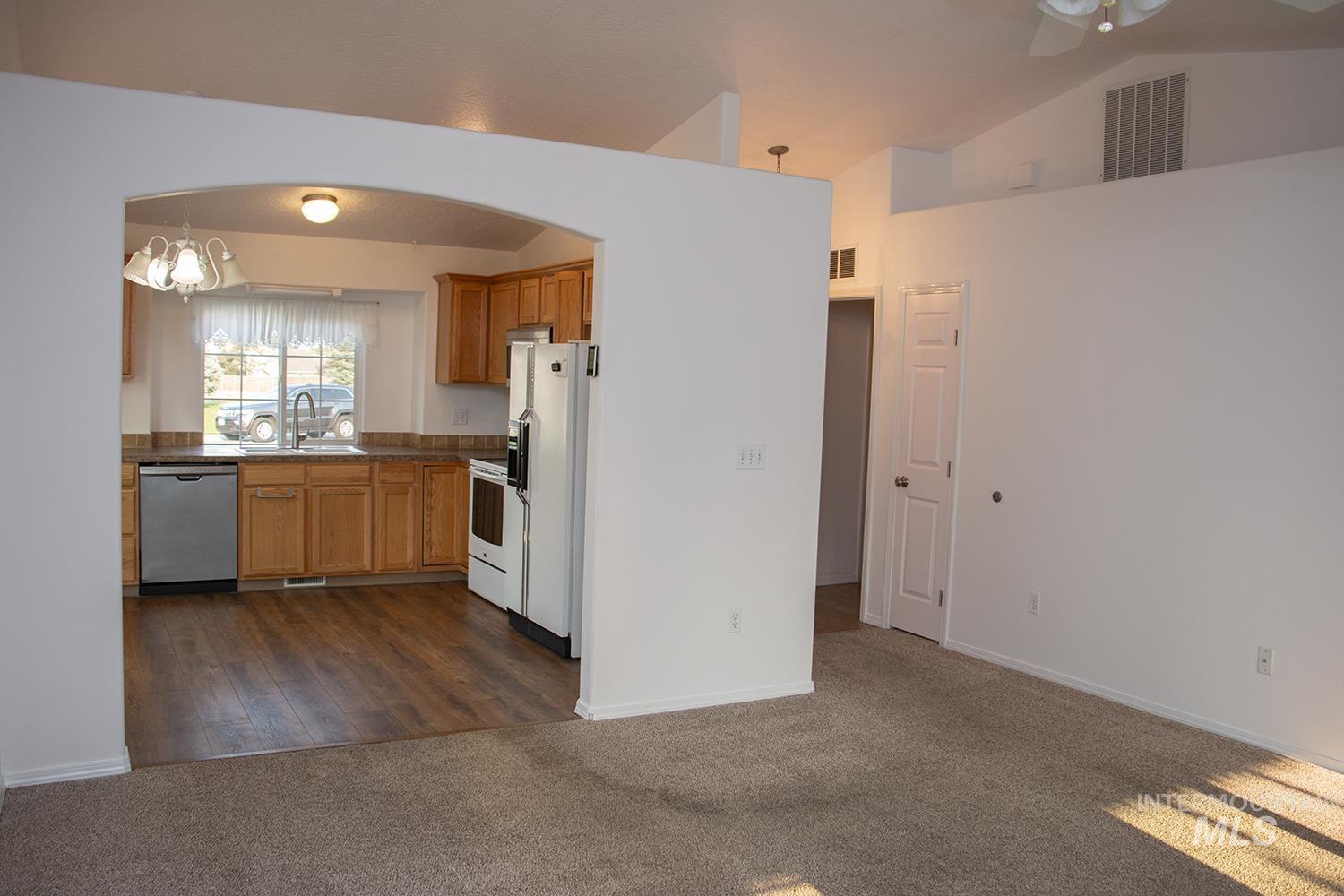 16559 Bayou Way Property Photo 5