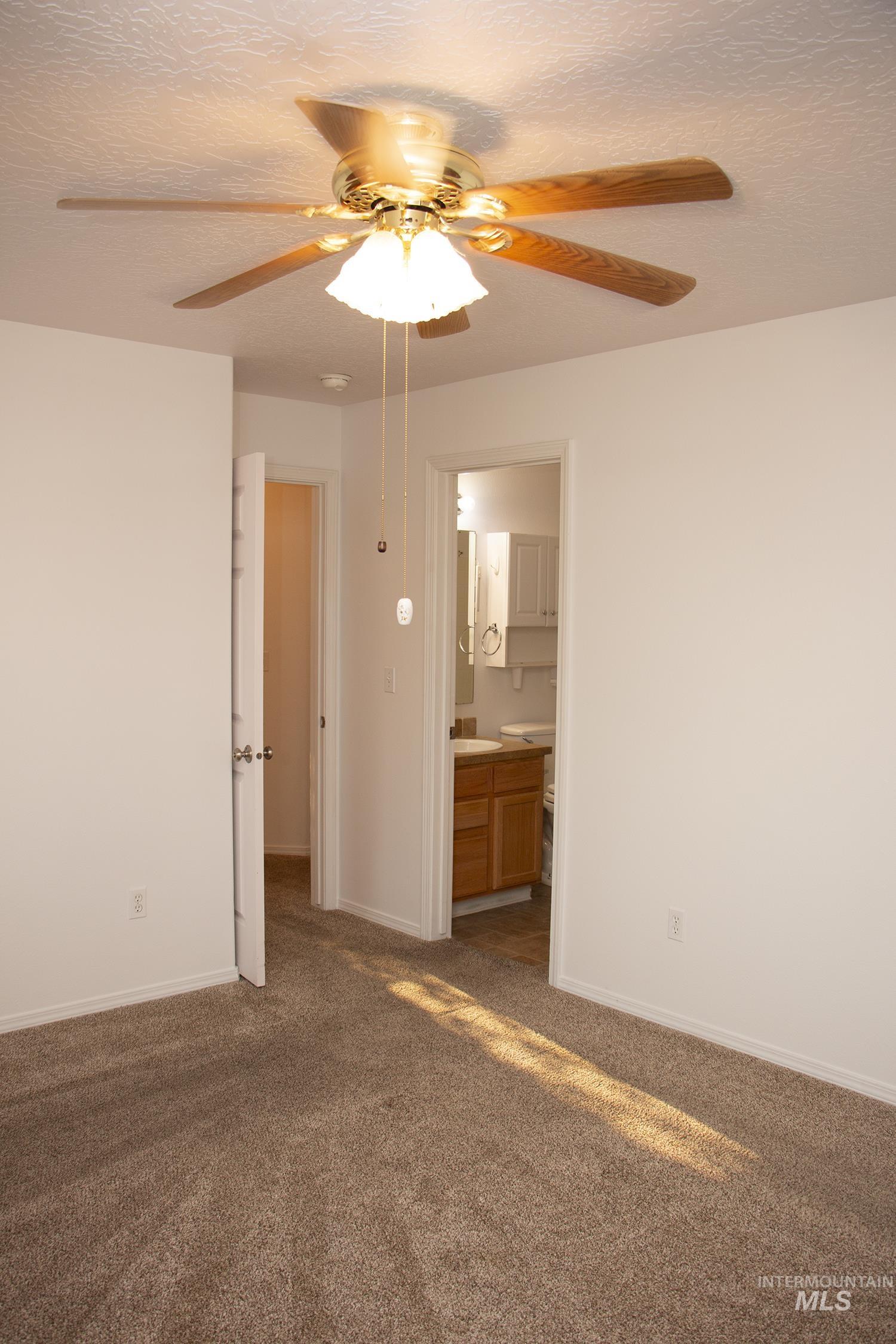 16559 Bayou Way Property Photo 13