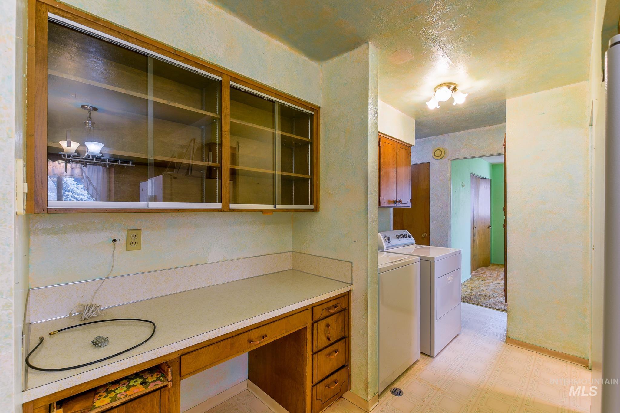 1829 Powers Ave. Property Photo 19