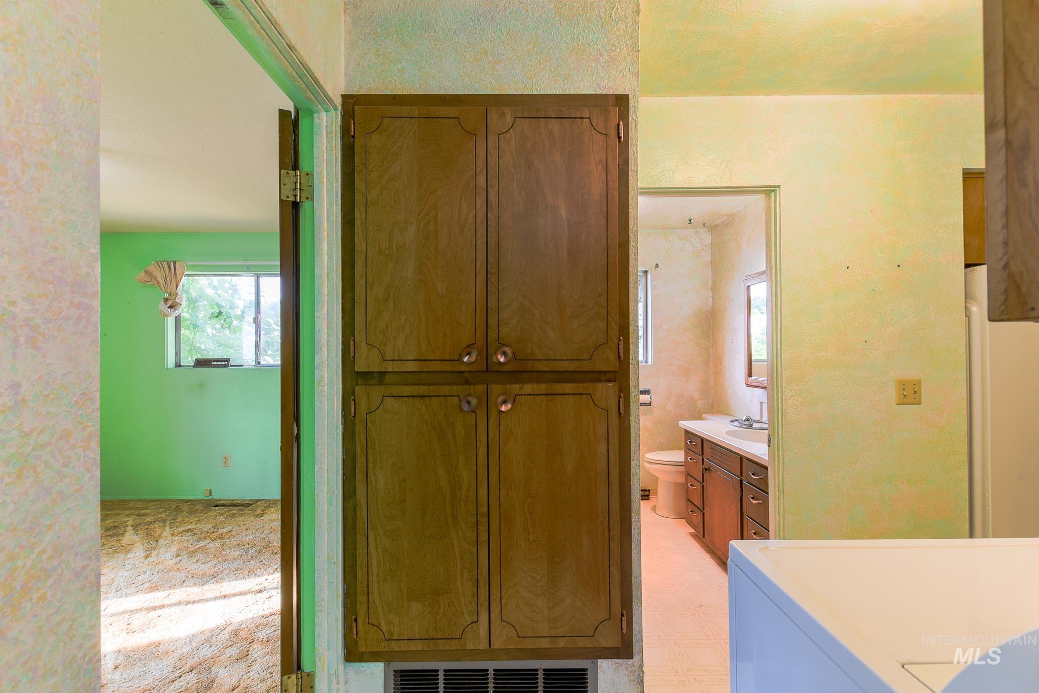 1829 Powers Ave. Property Photo 26